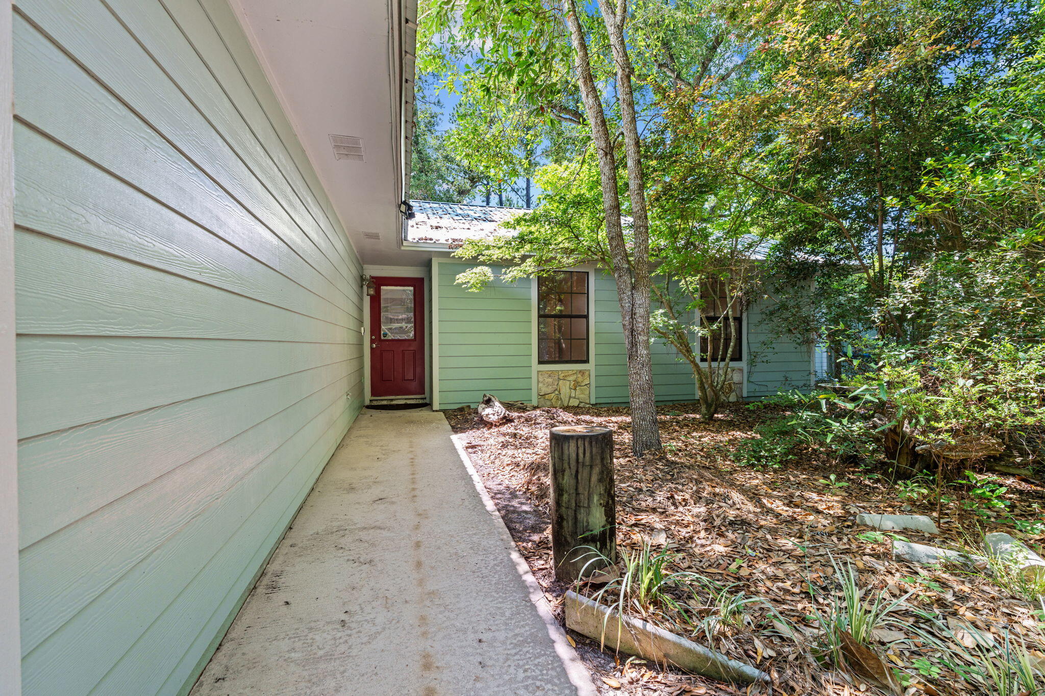 NO RECORDED SUBDIVISION - Residential