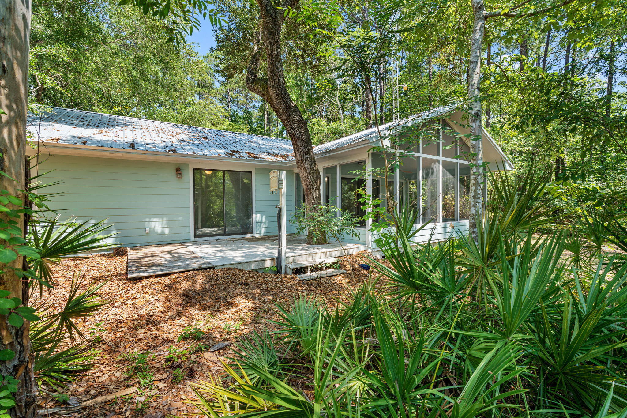 NO RECORDED SUBDIVISION - Residential