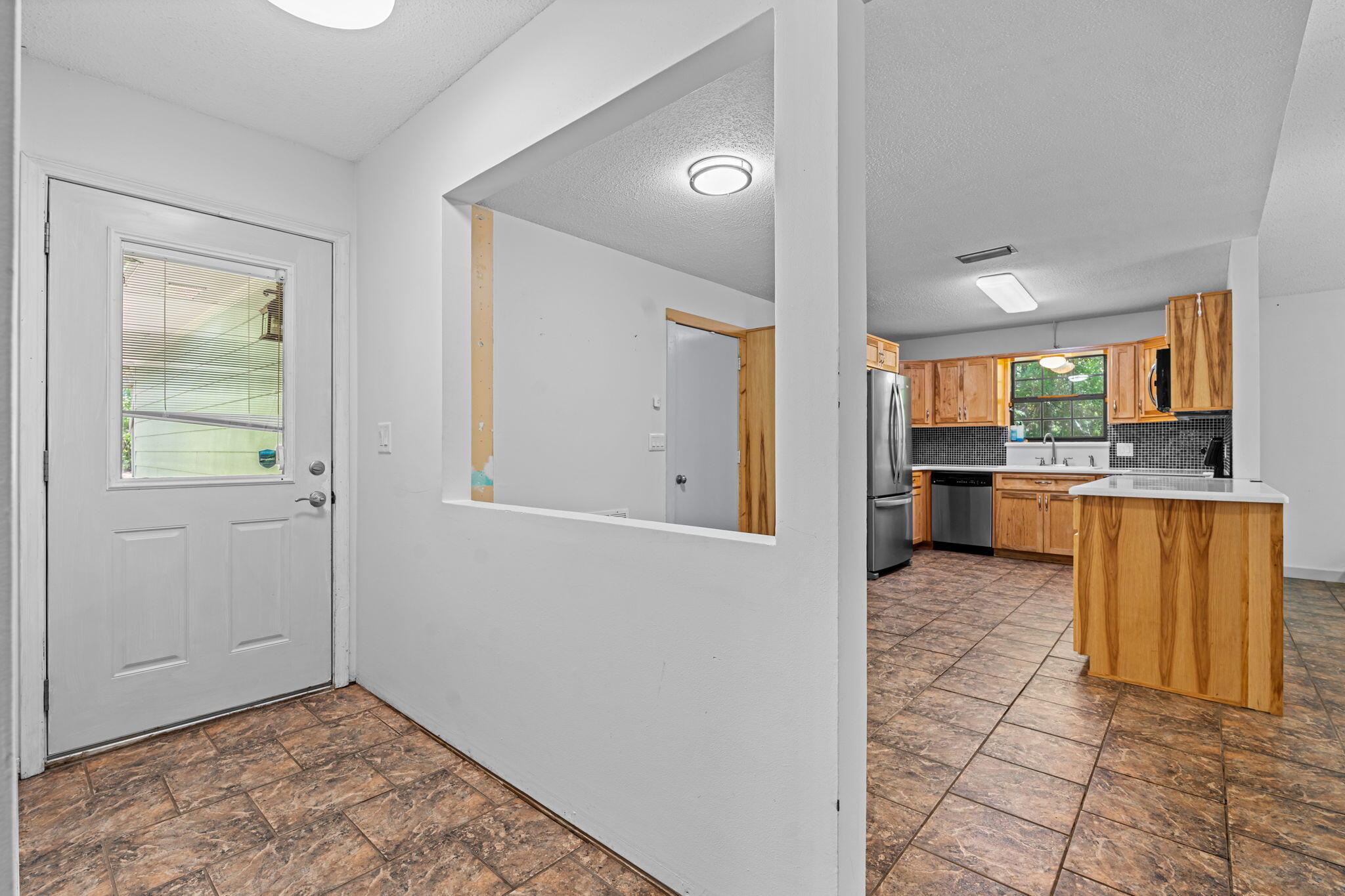 NO RECORDED SUBDIVISION - Residential