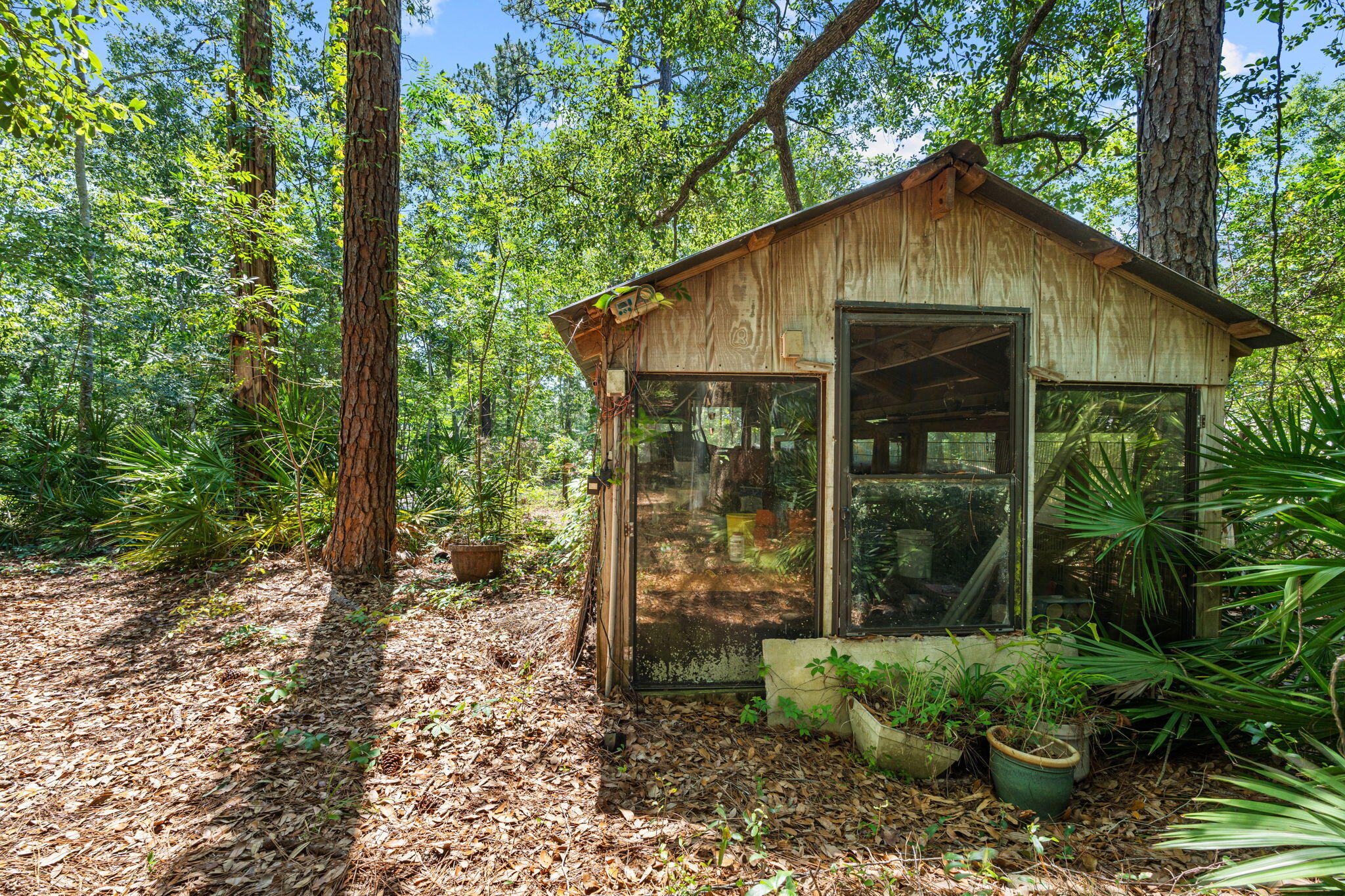 NO RECORDED SUBDIVISION - Residential