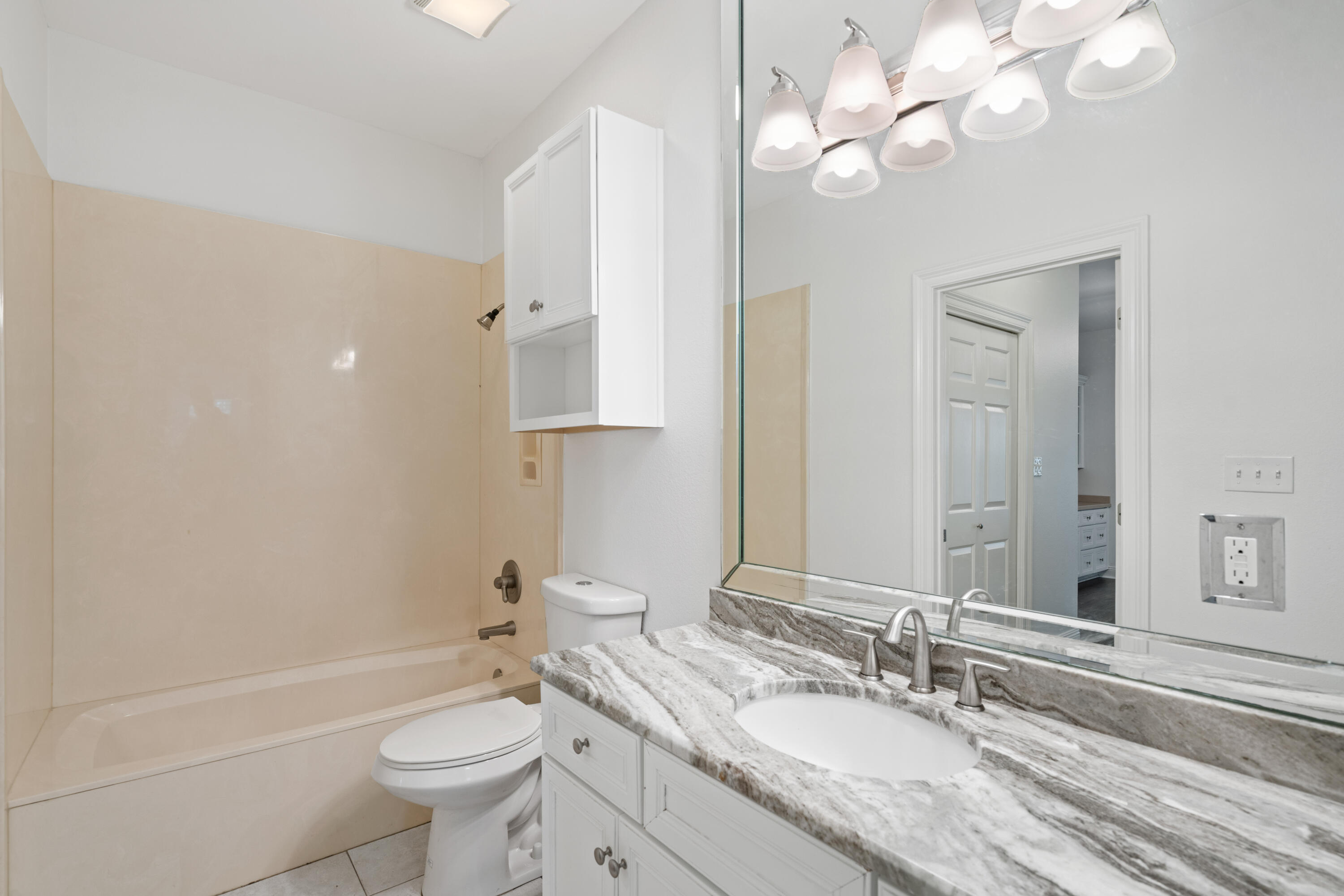 HARBOR PLANTATION - Residential