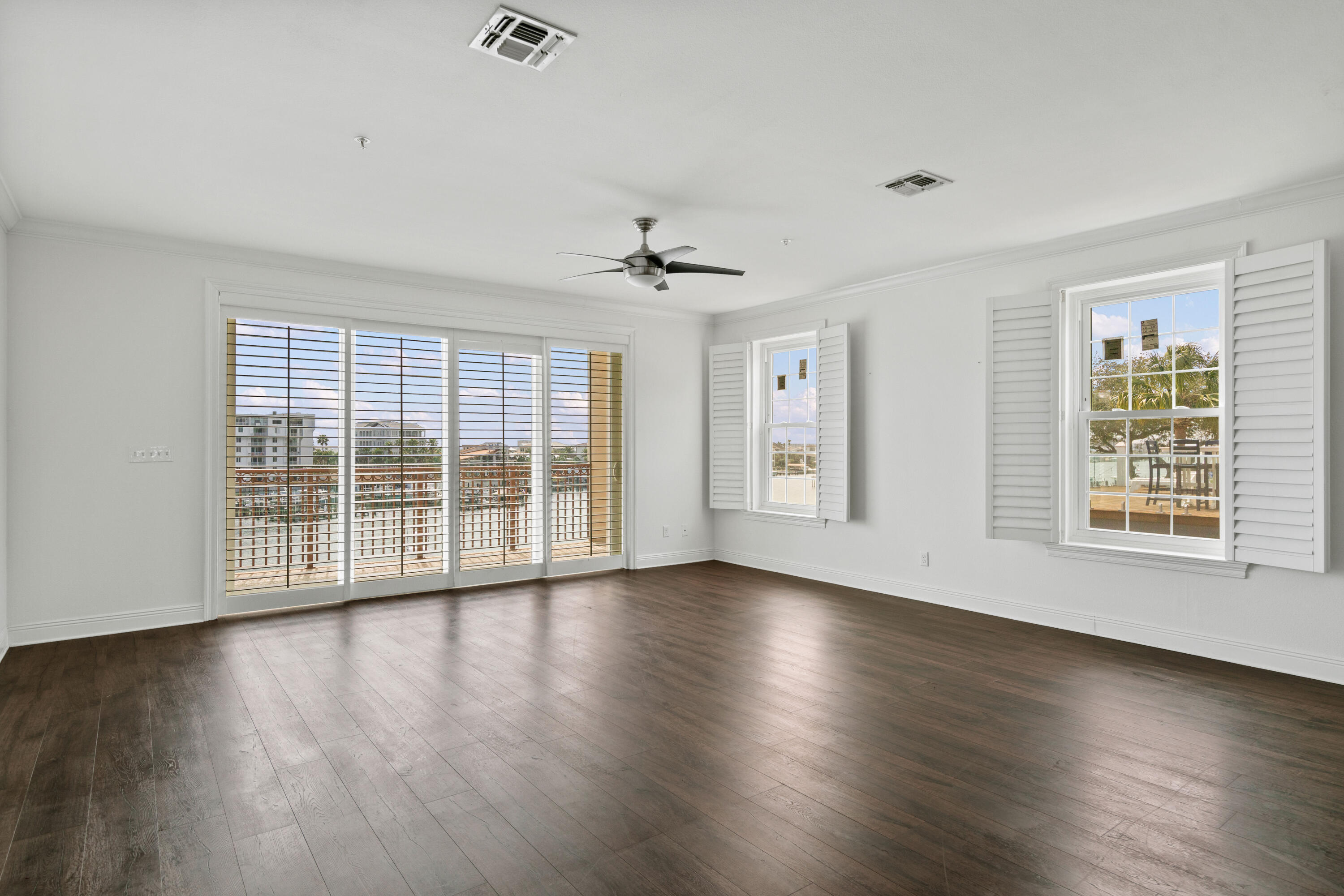 HARBOR PLANTATION - Residential