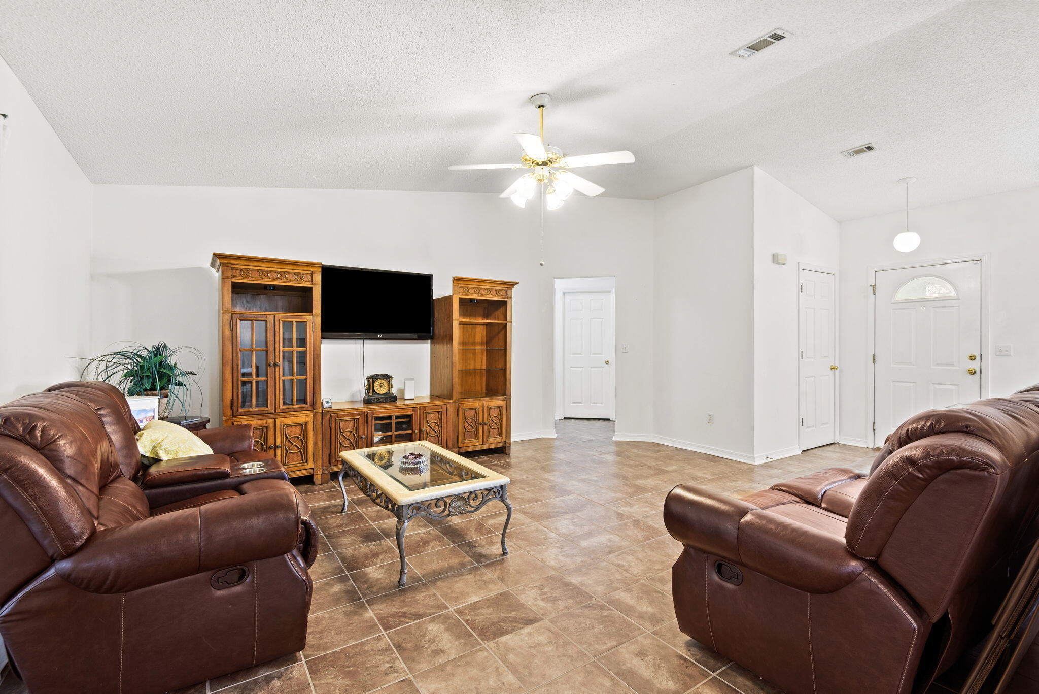 COUNTRYVIEW ESTATES - Residential