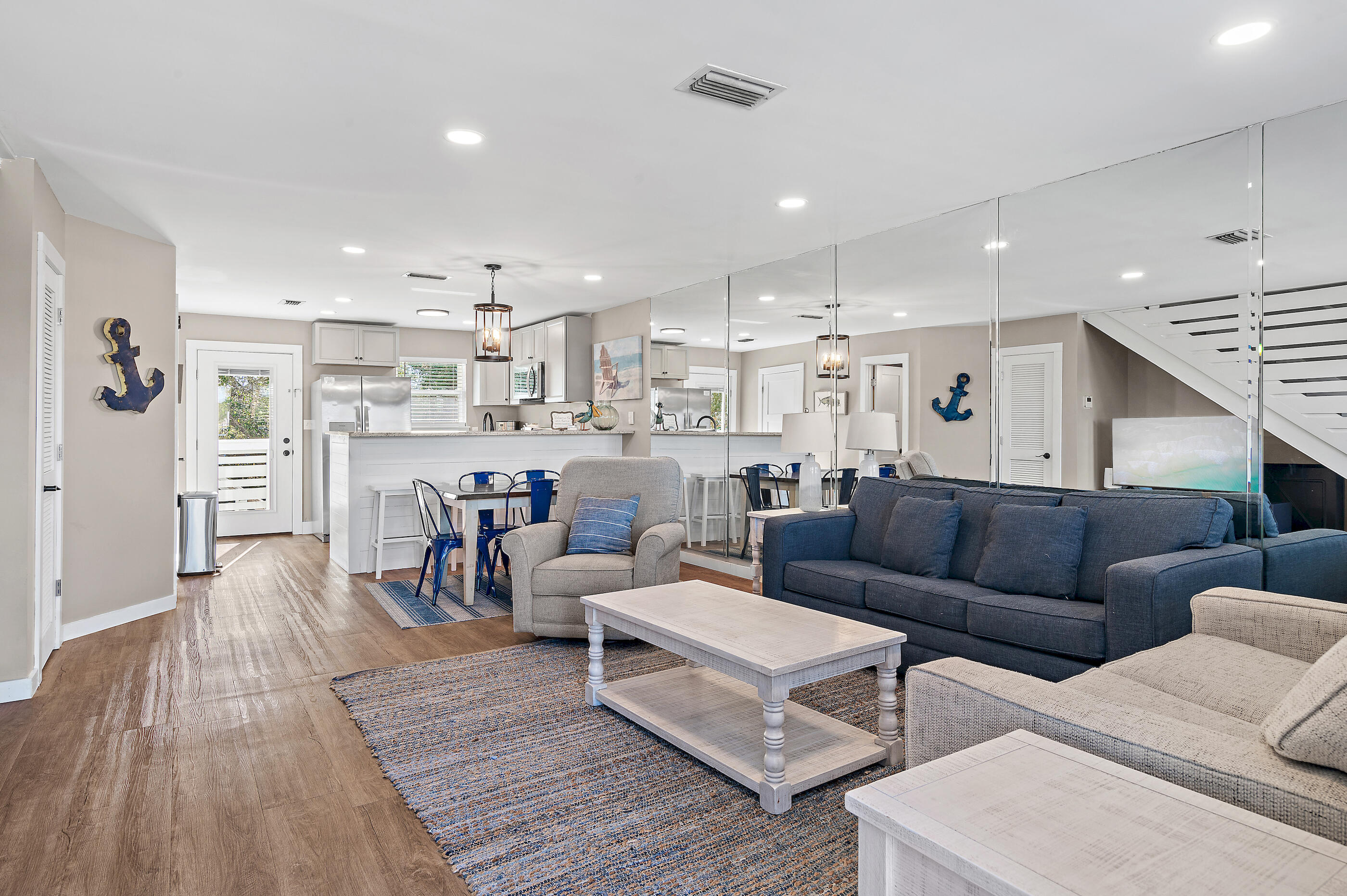 PIRATES COVE INLET CONDO - Residential