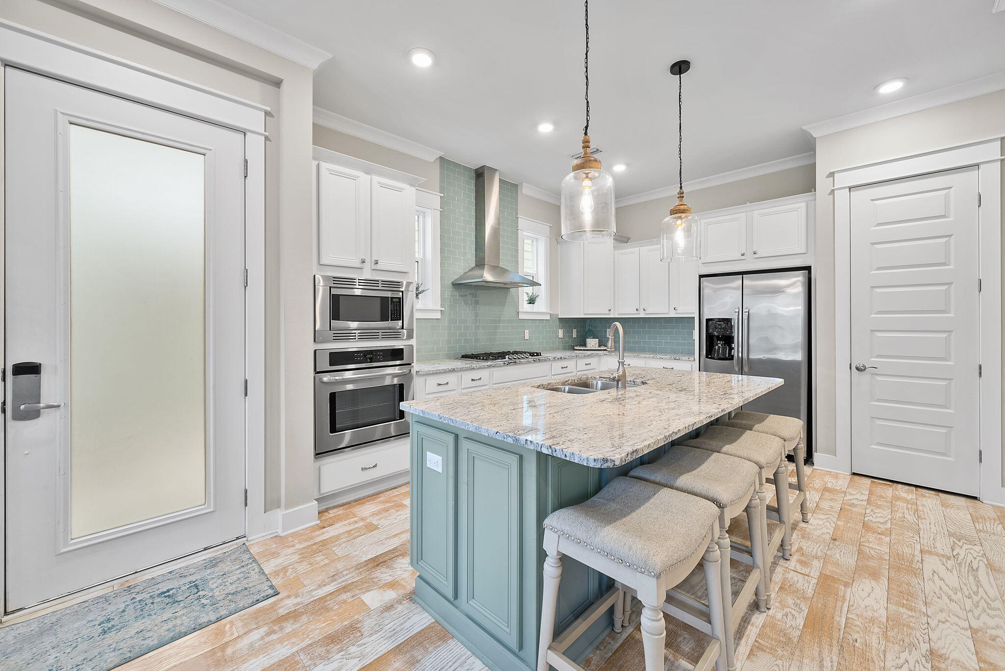 PROMINENCE/TRIPLEXES - Residential