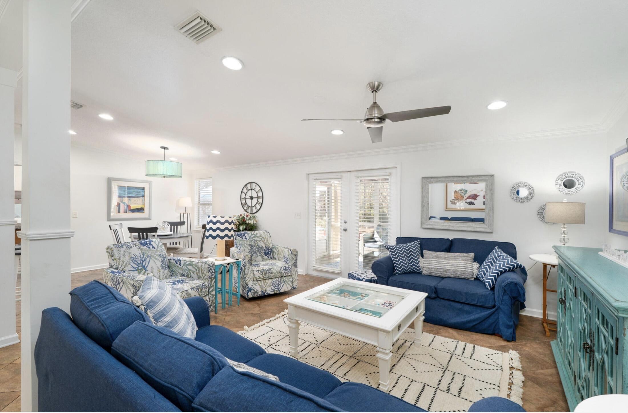 MONARCH ESTATES - Residential