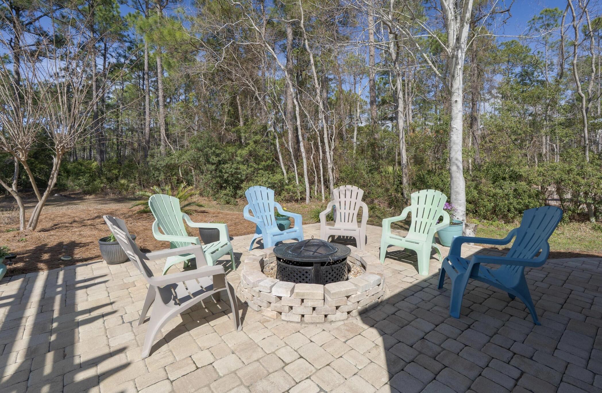 MONARCH ESTATES - Residential