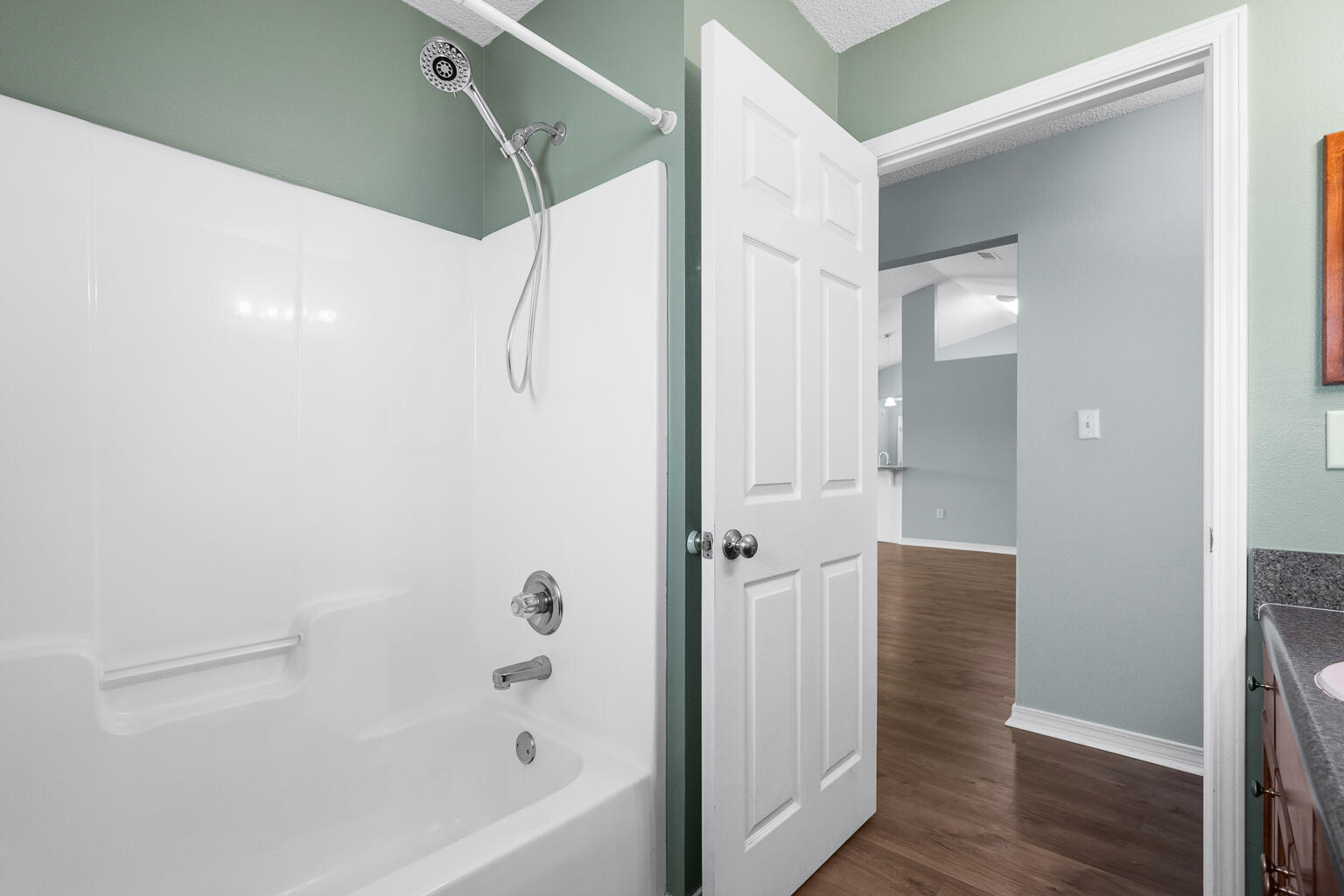 CREETWOOD PLACE - Residential