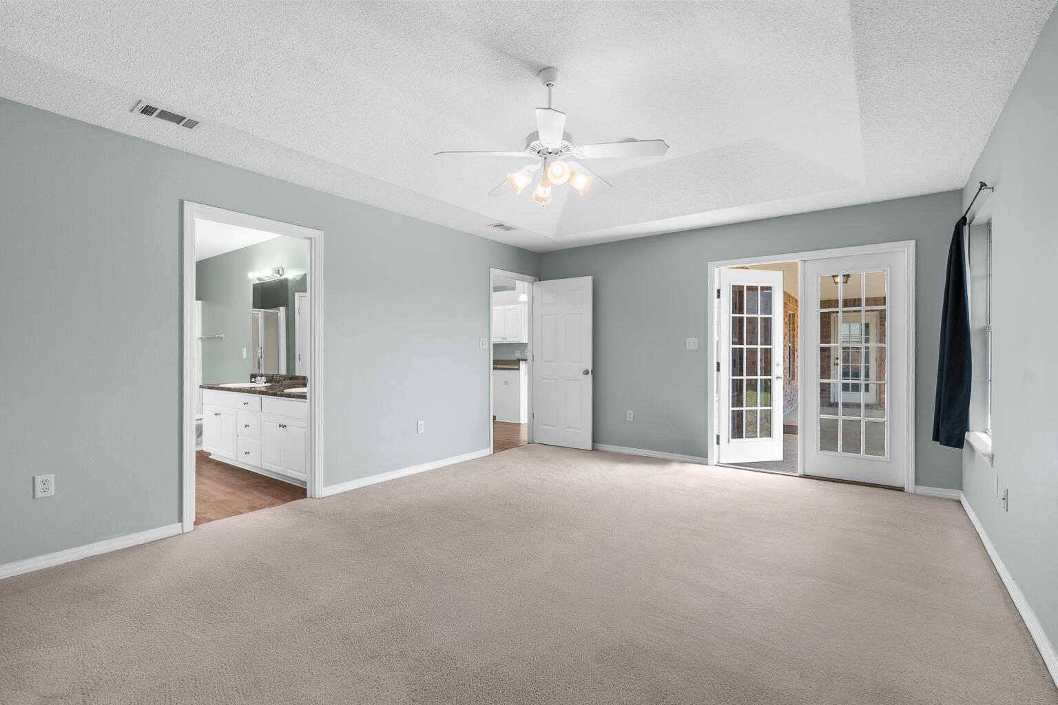 CREETWOOD PLACE - Residential