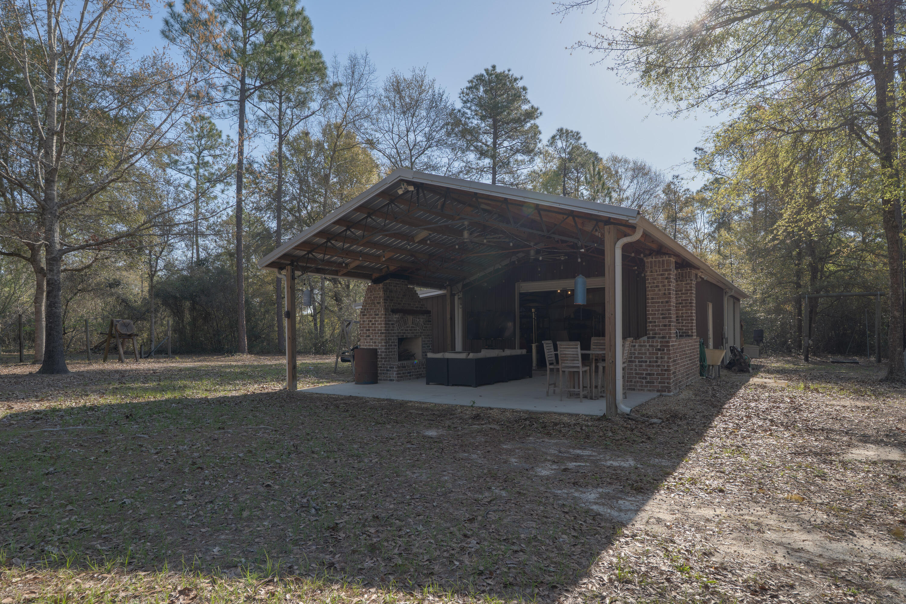 WALTON PLANTATION - Residential