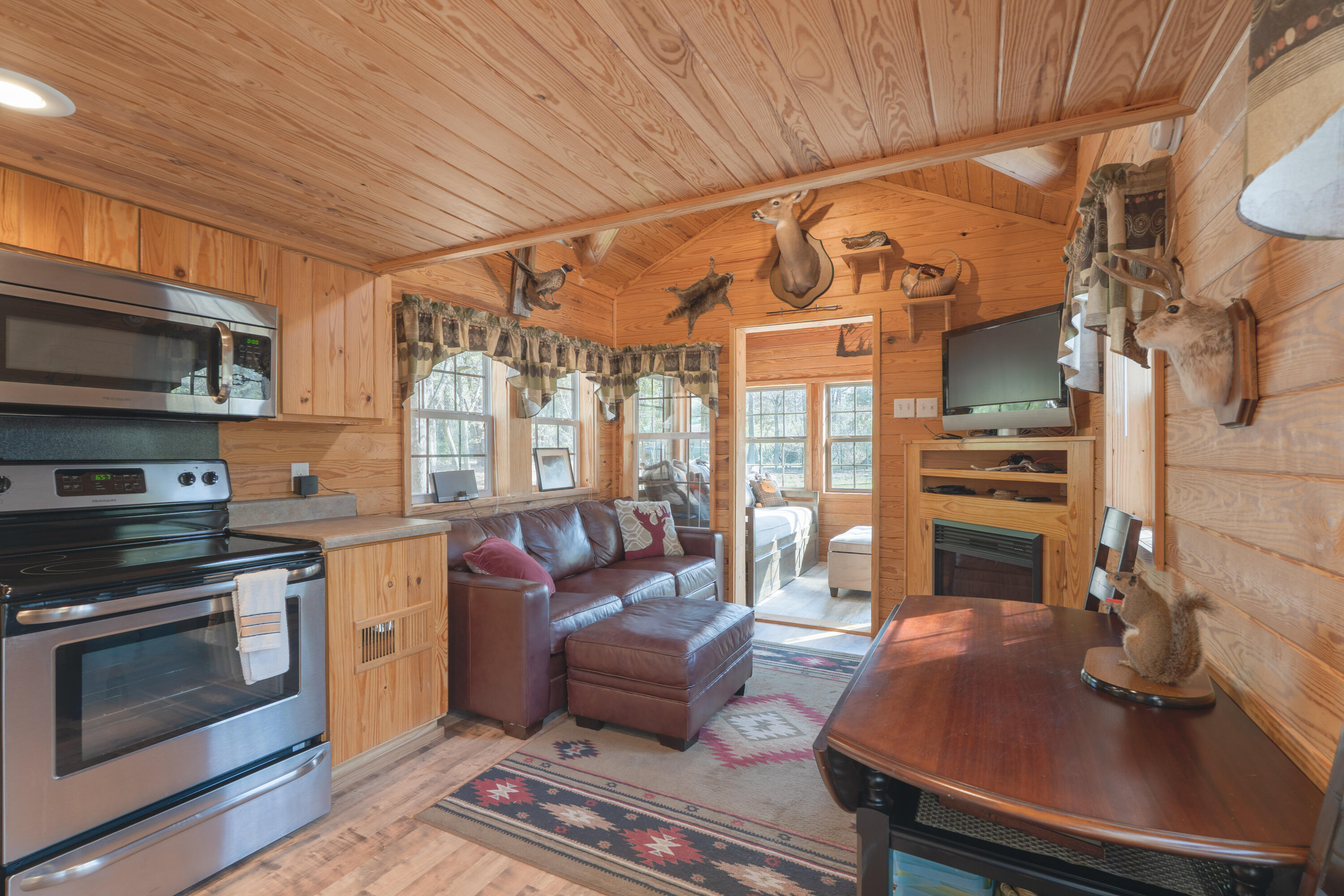 WALTON PLANTATION - Residential