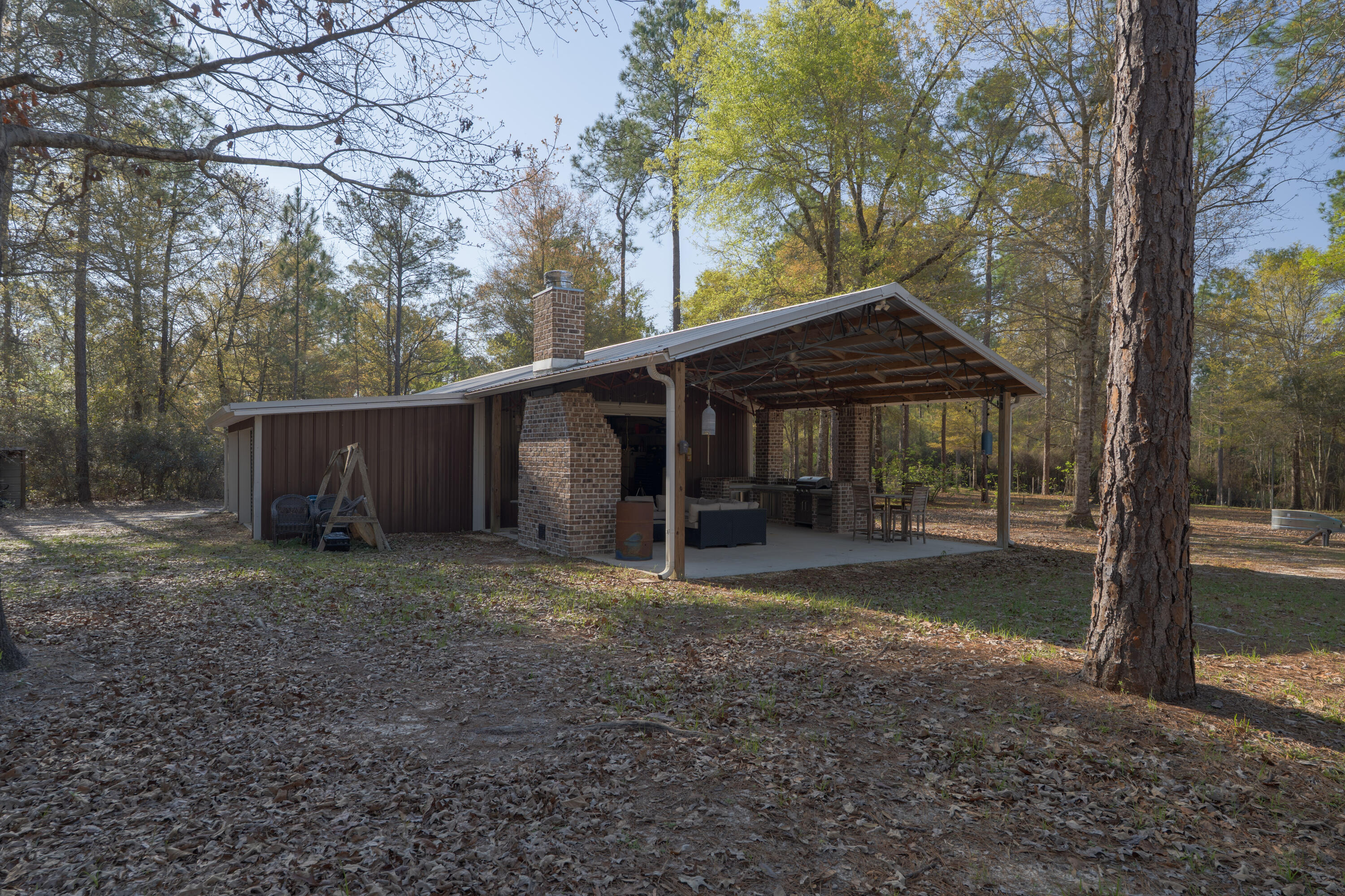 WALTON PLANTATION - Residential