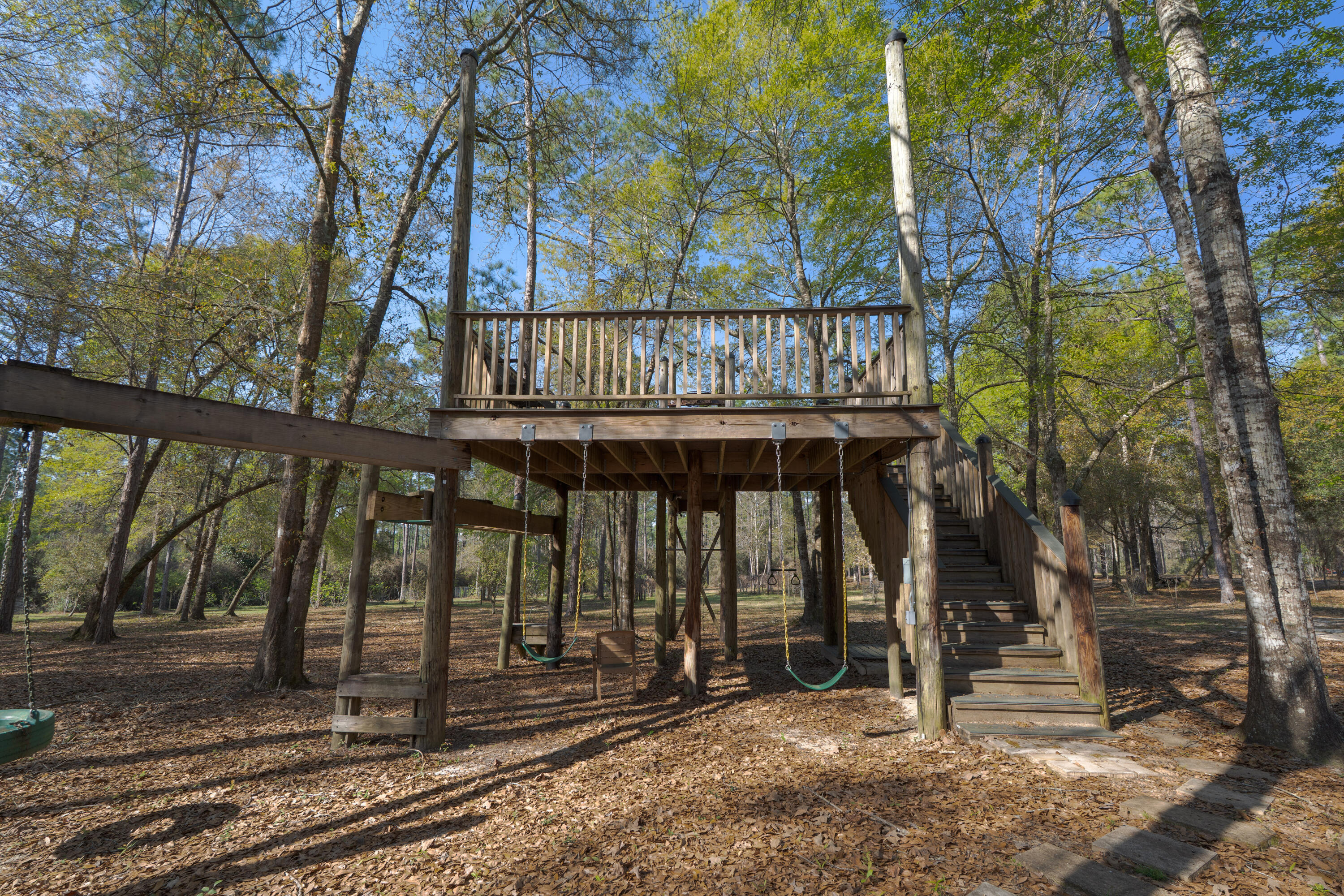 WALTON PLANTATION - Residential