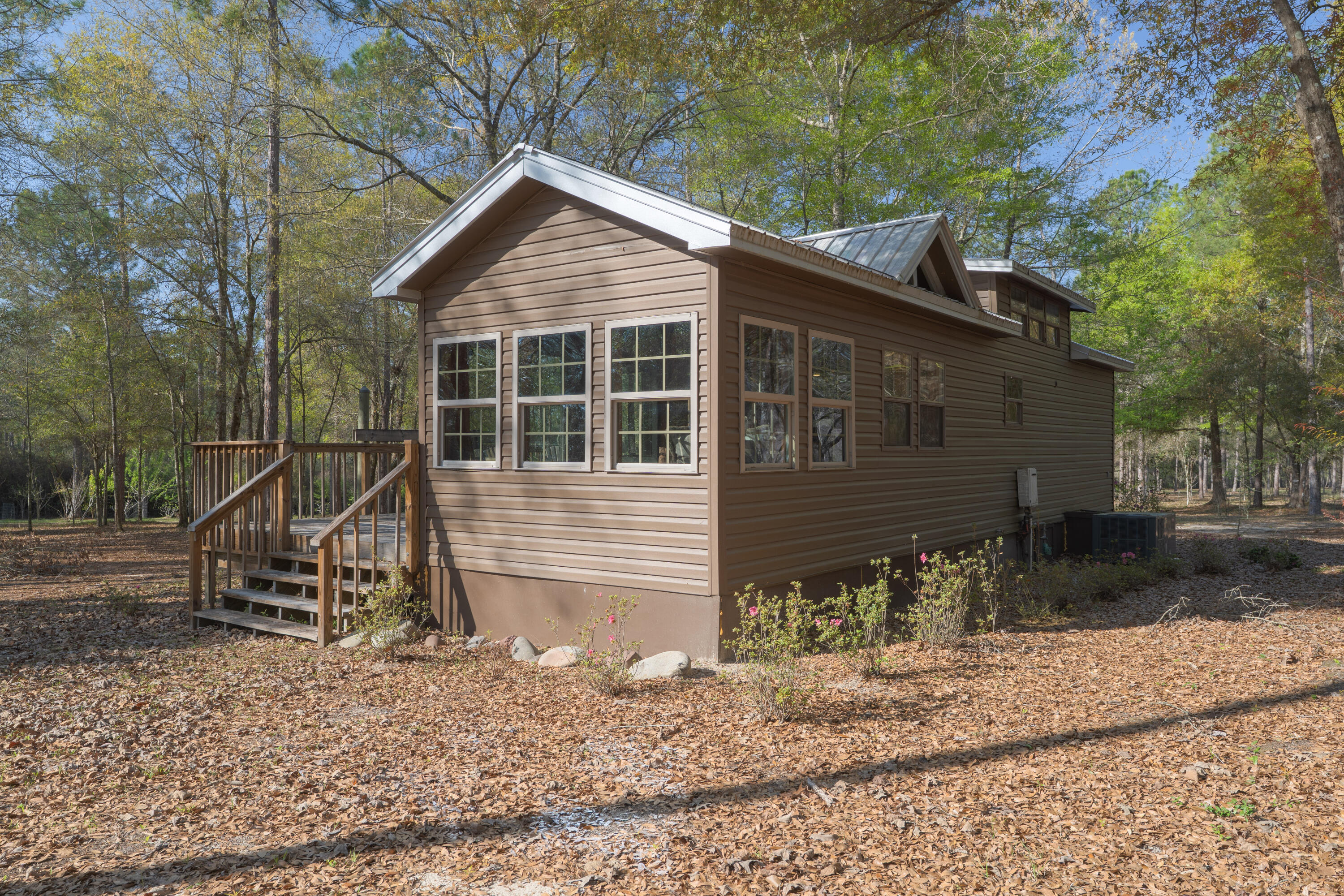 WALTON PLANTATION - Residential