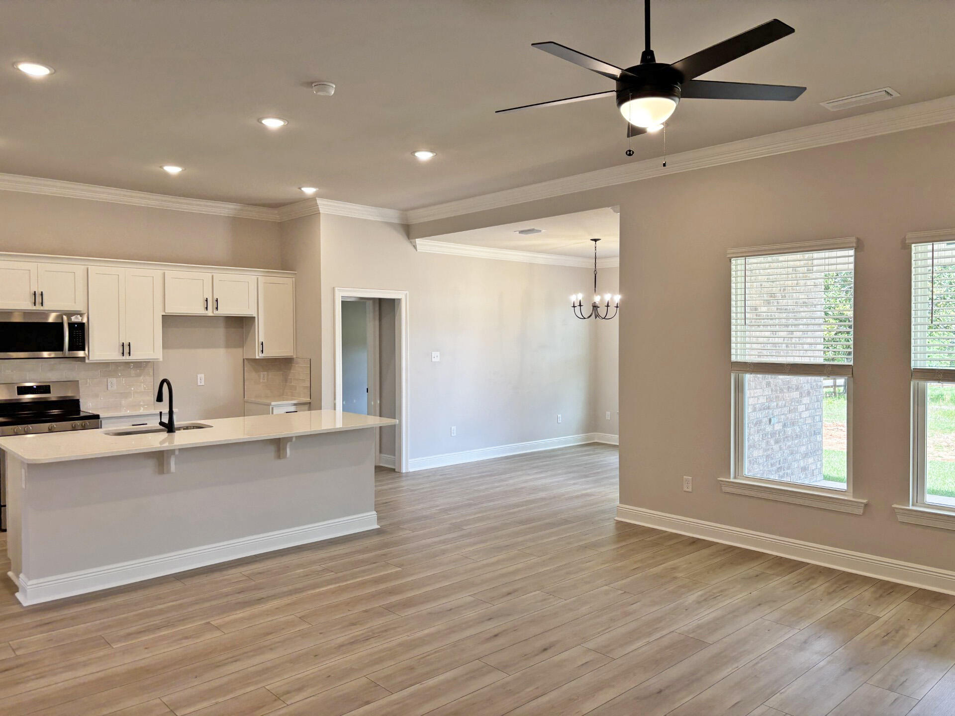 HOUSTON PLACE - Residential