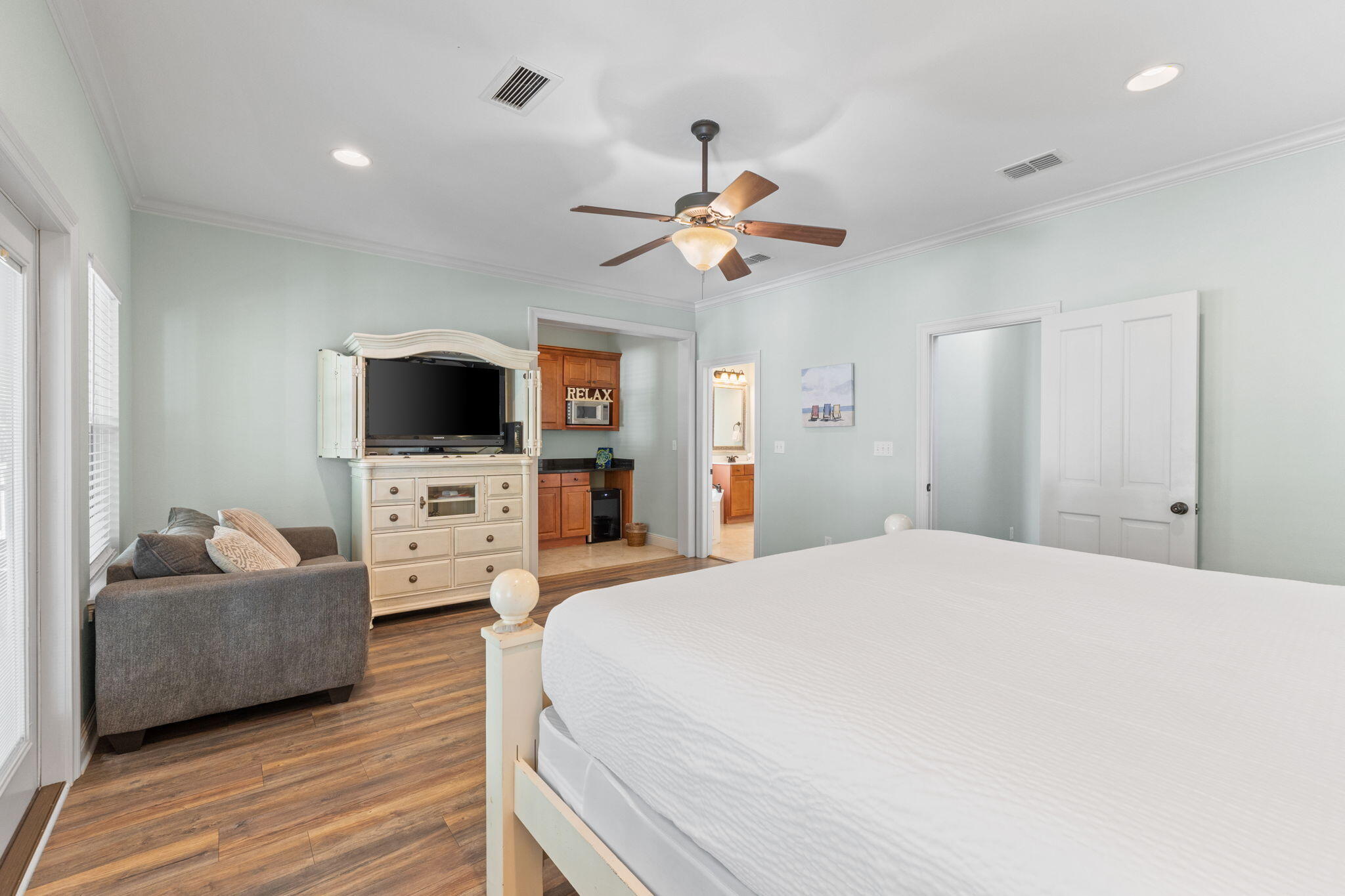 VILLAGES OF CRYSTAL BEACH - Residential