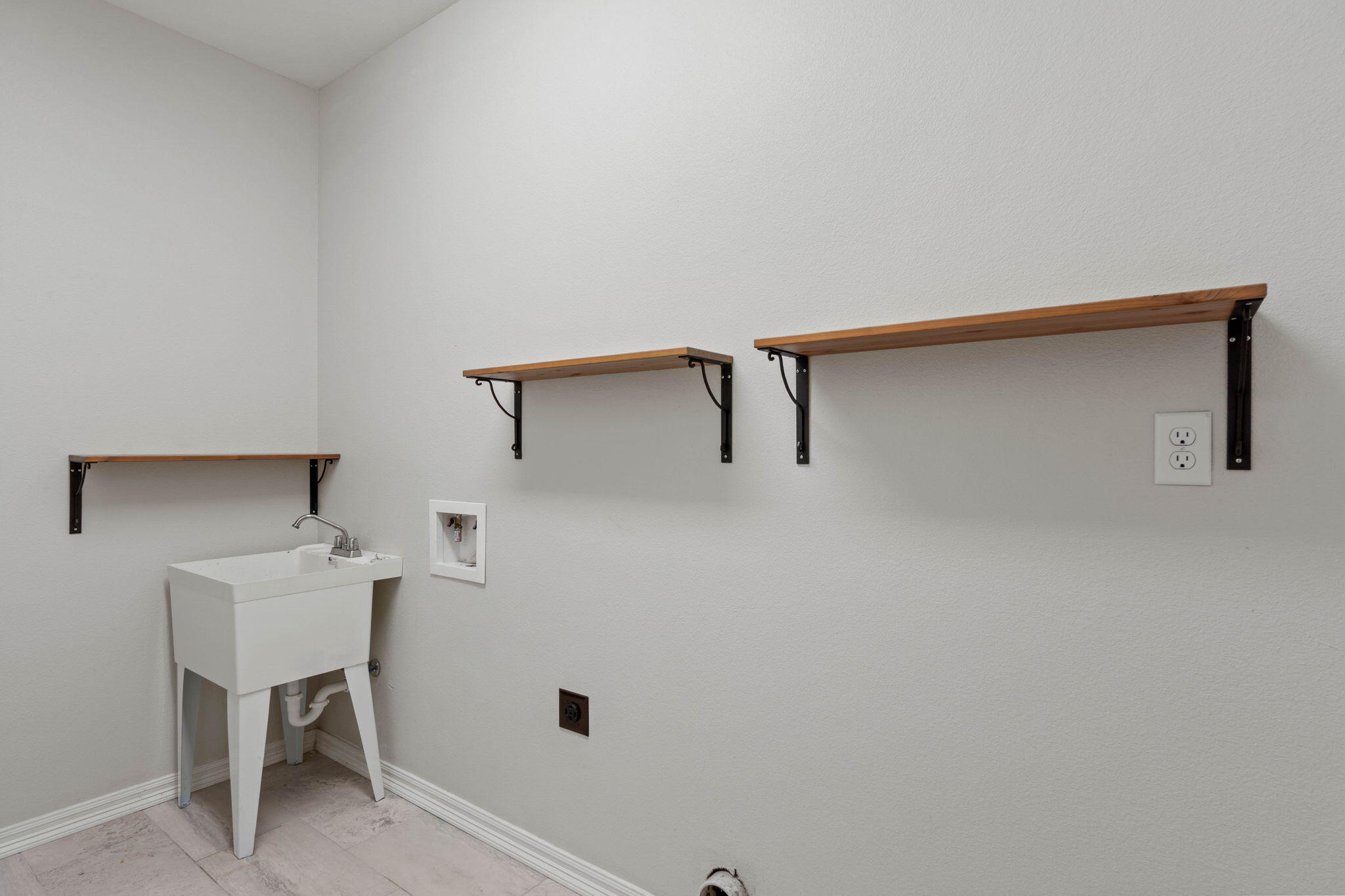 CAMELLIA COVE - Residential