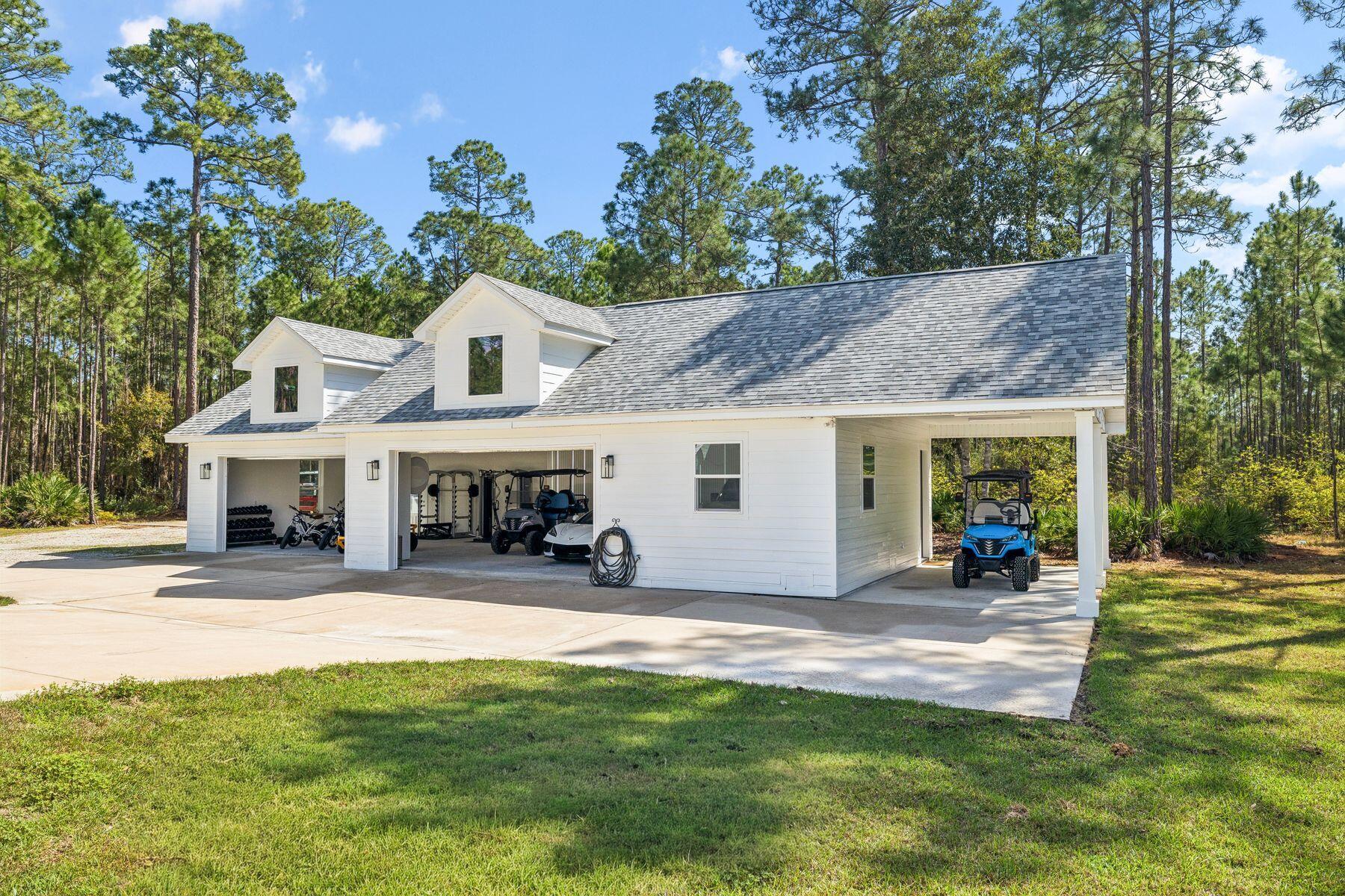 NO RECORDED SUBDIVISION - Residential