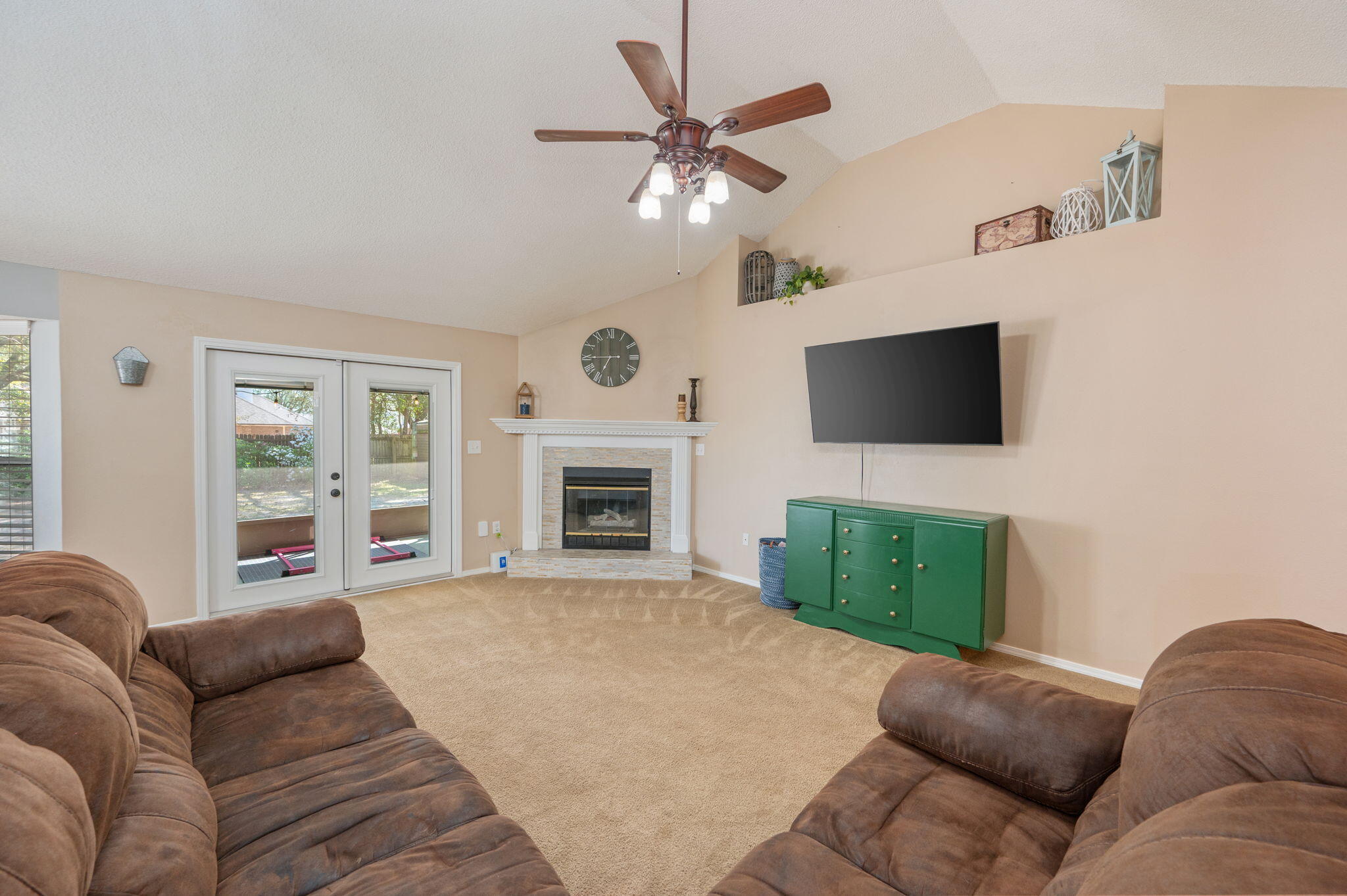 RIVERCHASE S/D PH 2 - Residential