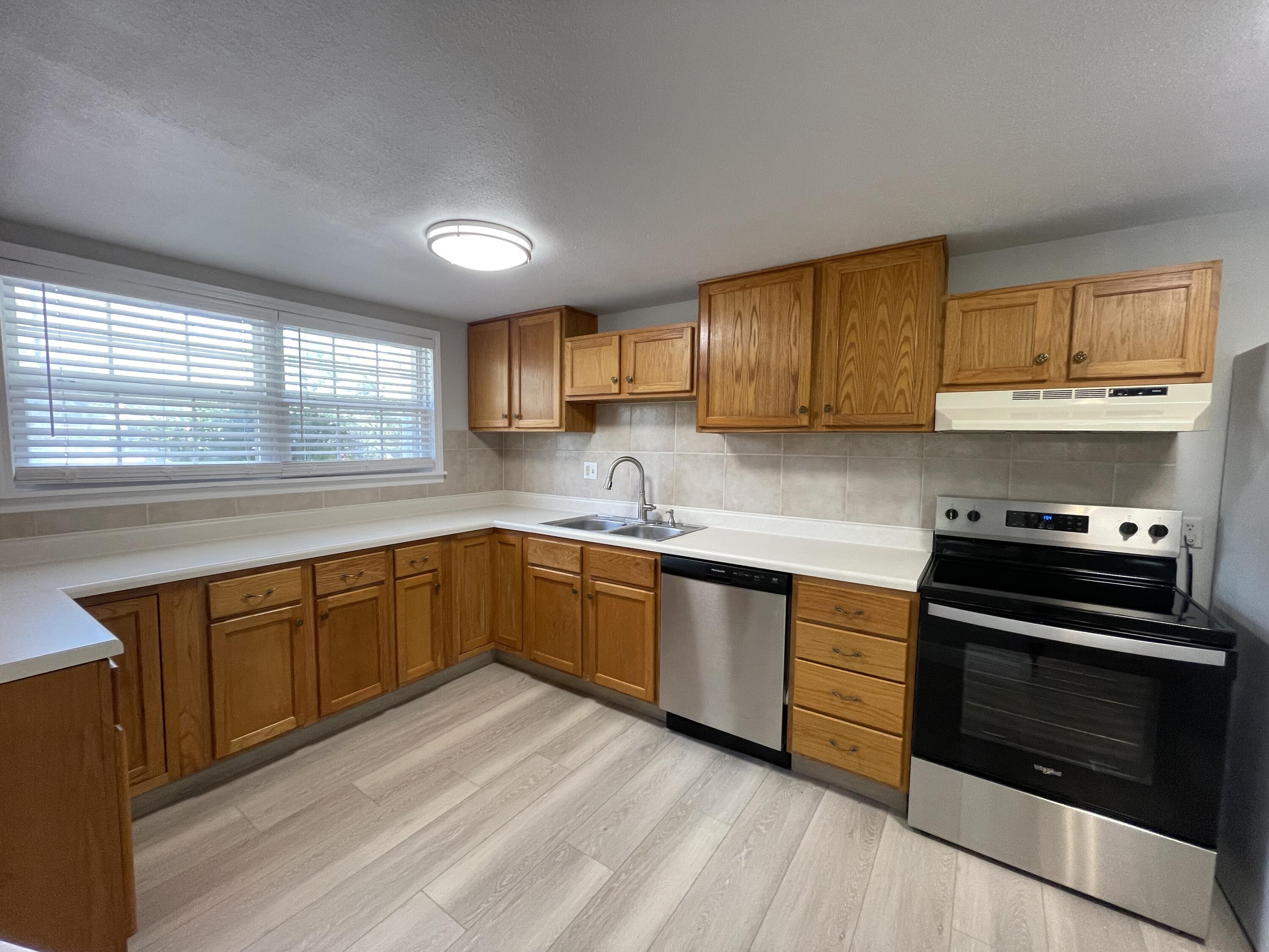 MEIGS S/D - Residential Lease