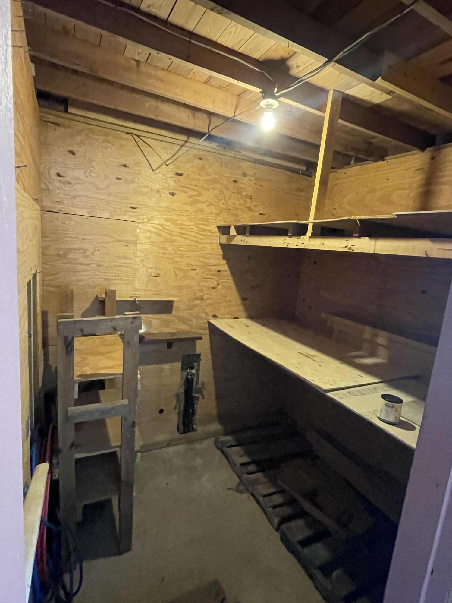 MEIGS S/D - Residential Lease