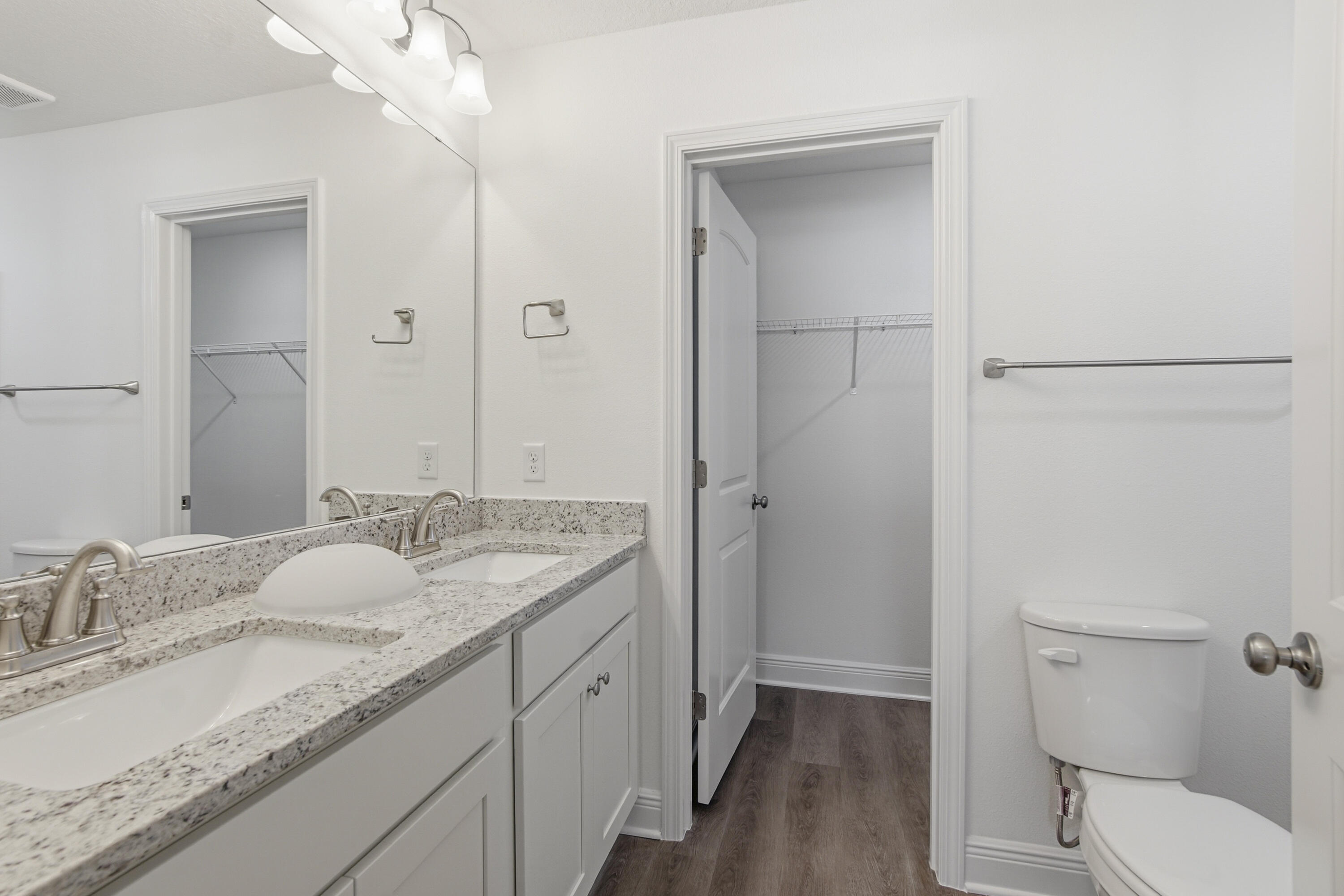 OAKWOOD HILLS UNIT 1 - Residential