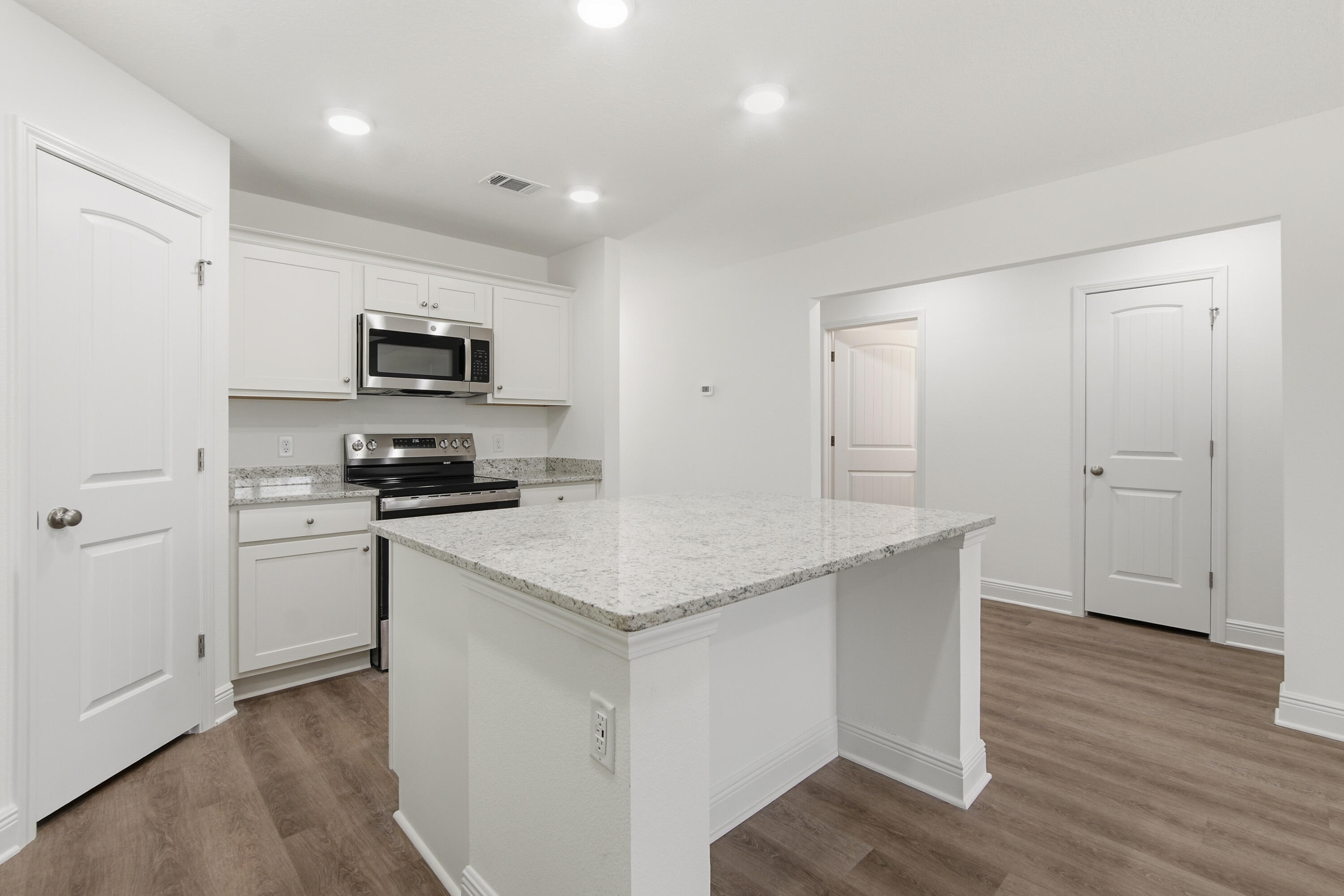 OAKWOOD HILLS UNIT 1 - Residential