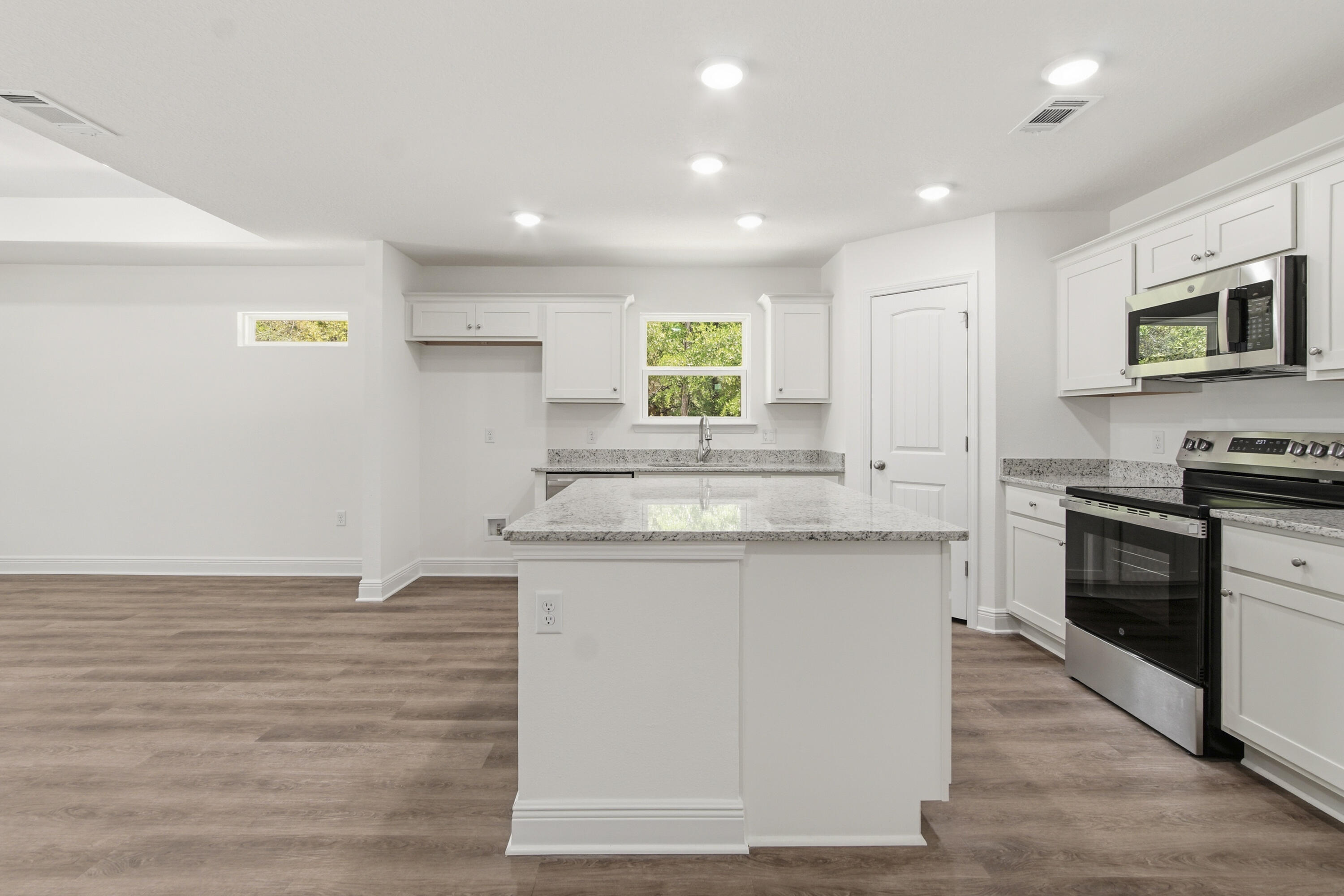 OAKWOOD HILLS UNIT 1 - Residential