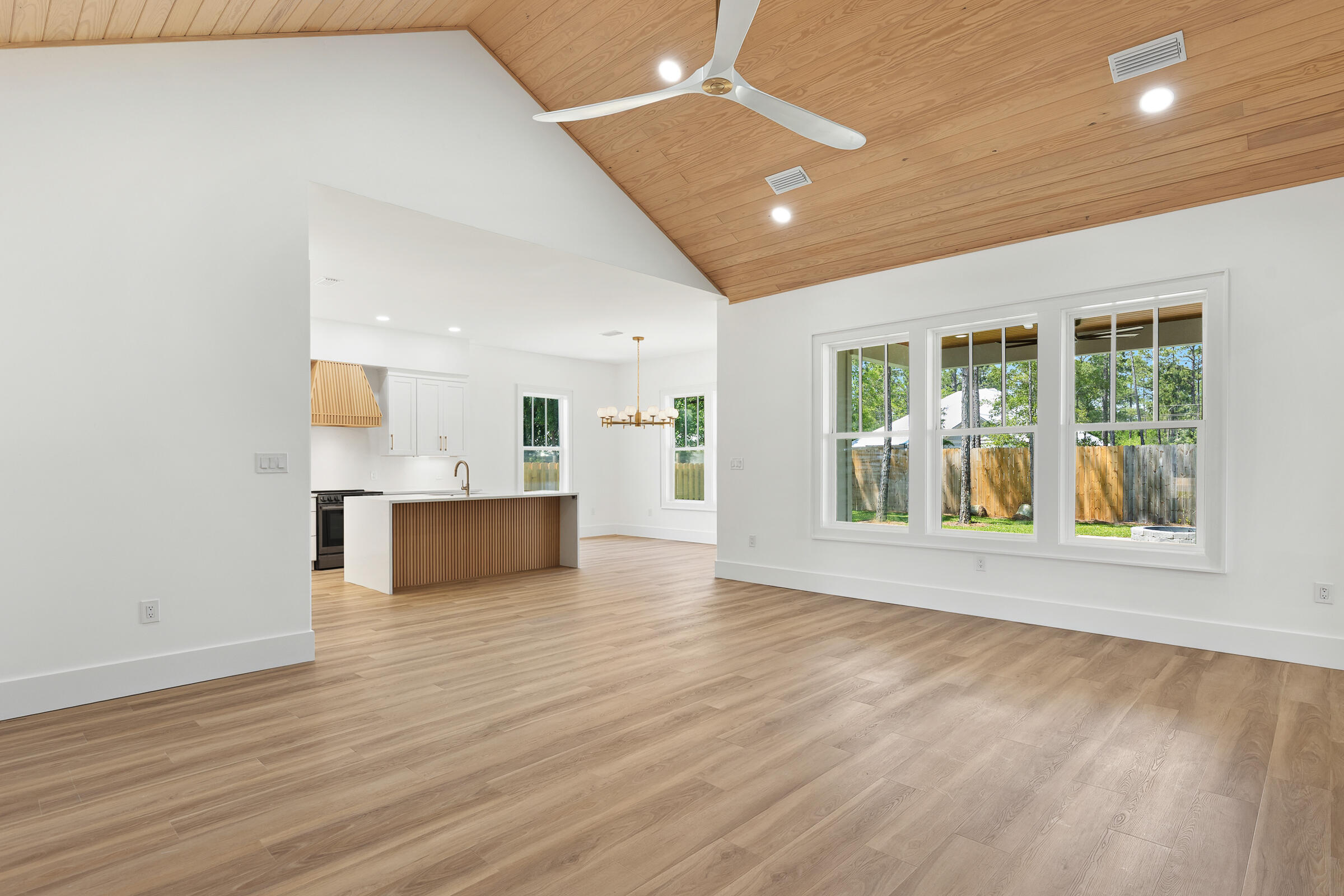 BEAR CREEK COTTAGES - Residential