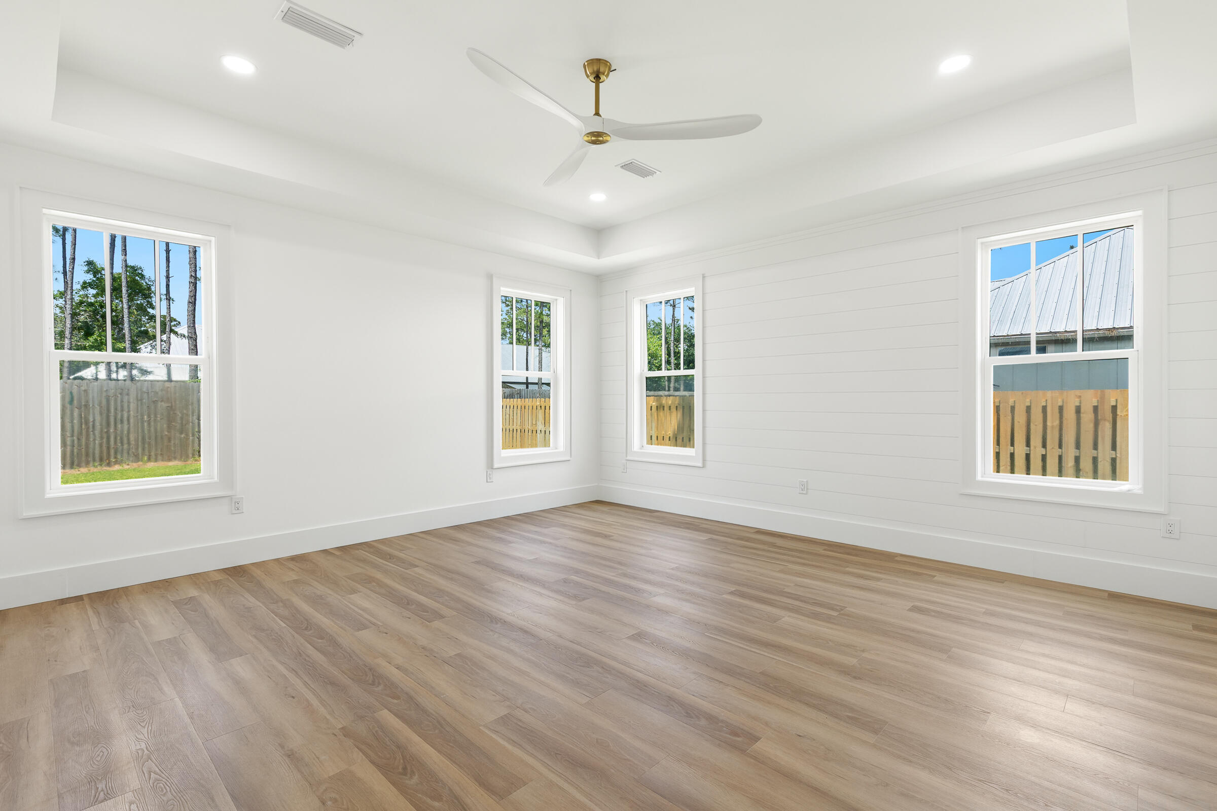 BEAR CREEK COTTAGES - Residential