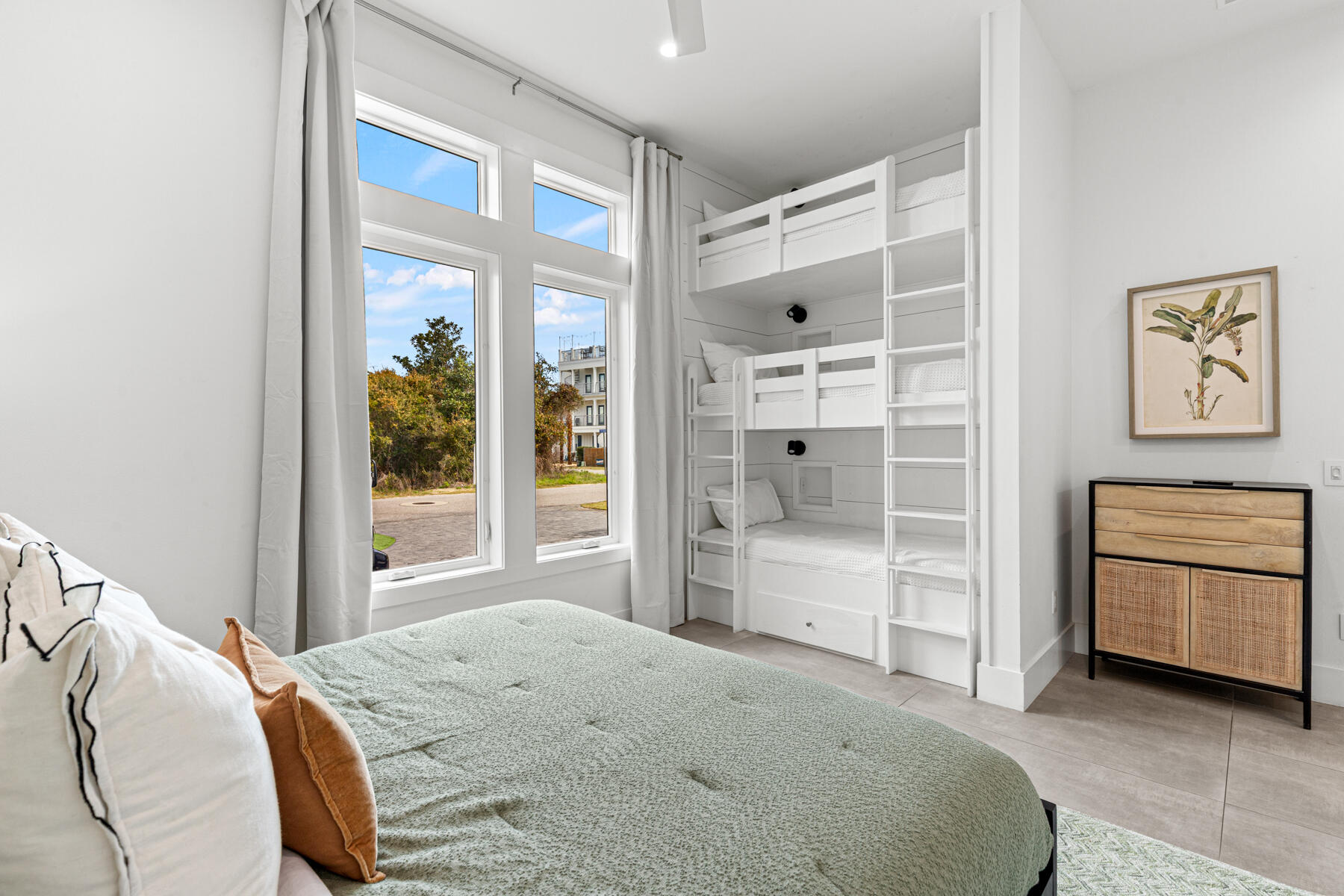 FRANGISTA BEACH 1ST ADDN - Residential