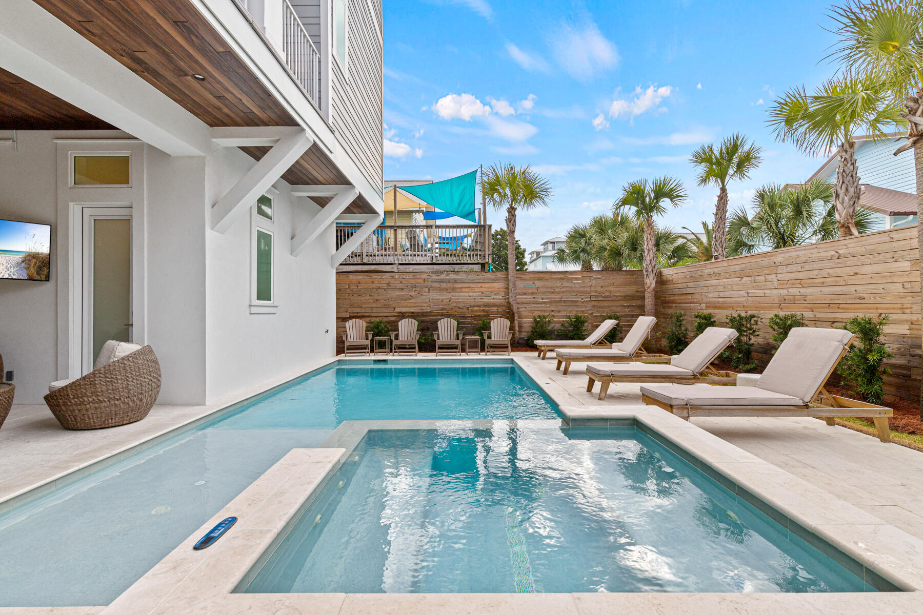 FRANGISTA BEACH 1ST ADDN - Residential