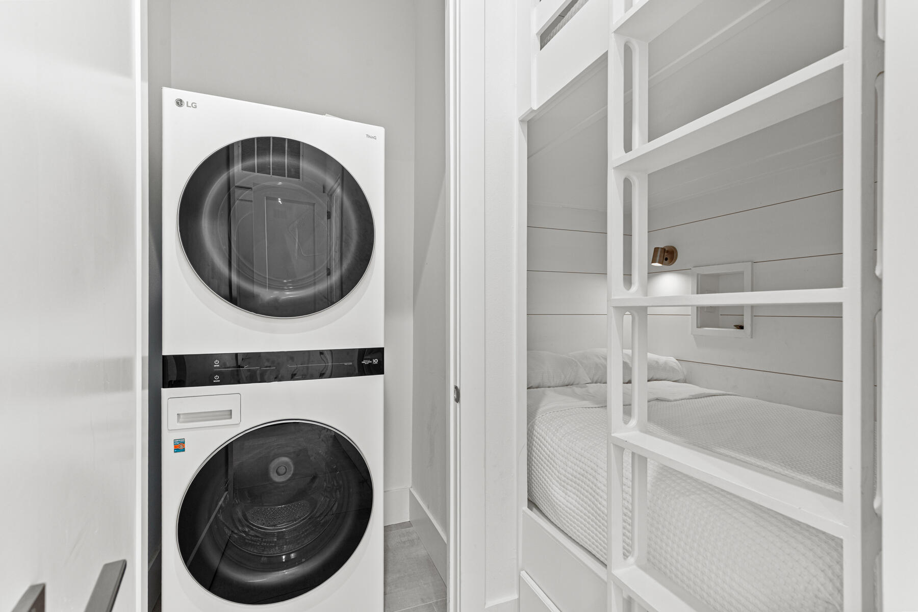 FRANGISTA BEACH 1ST ADDN - Residential