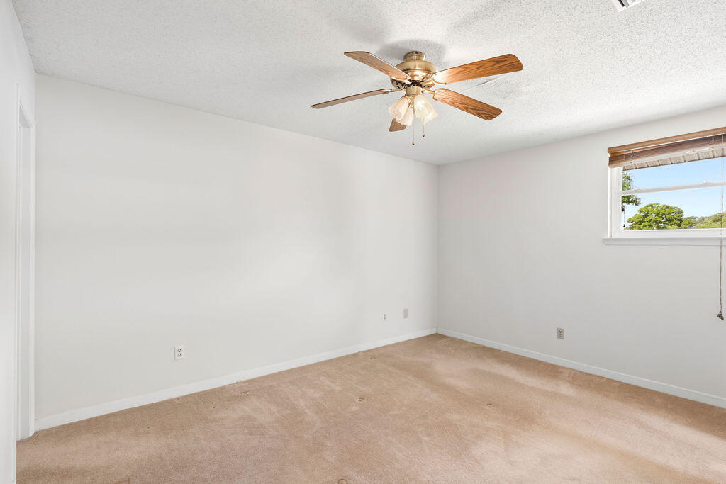 BELL-BROOK ESTATES - Residential