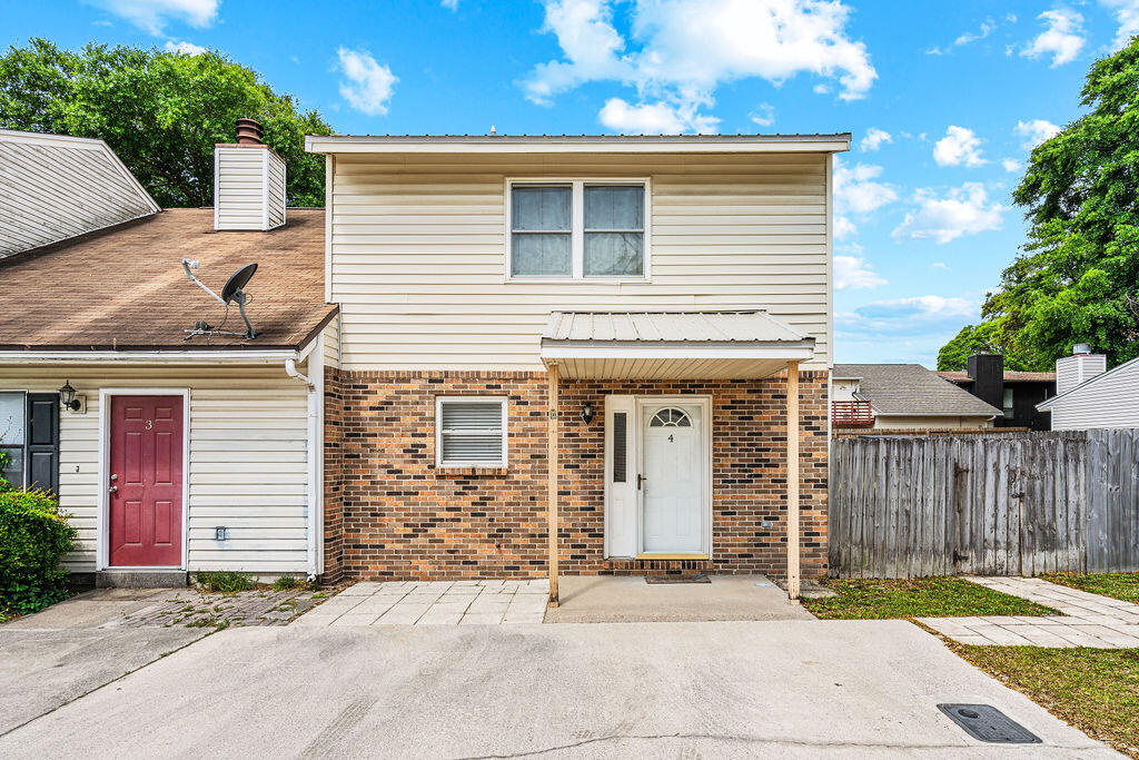 BELL-BROOK ESTATES - Residential