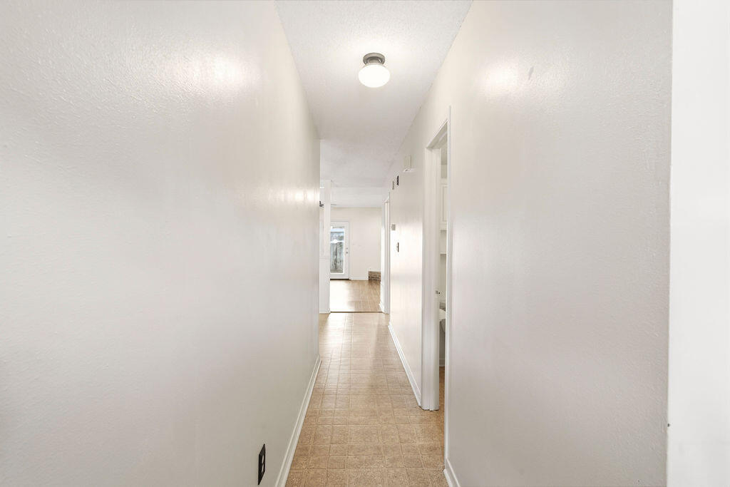 BELL-BROOK ESTATES - Residential