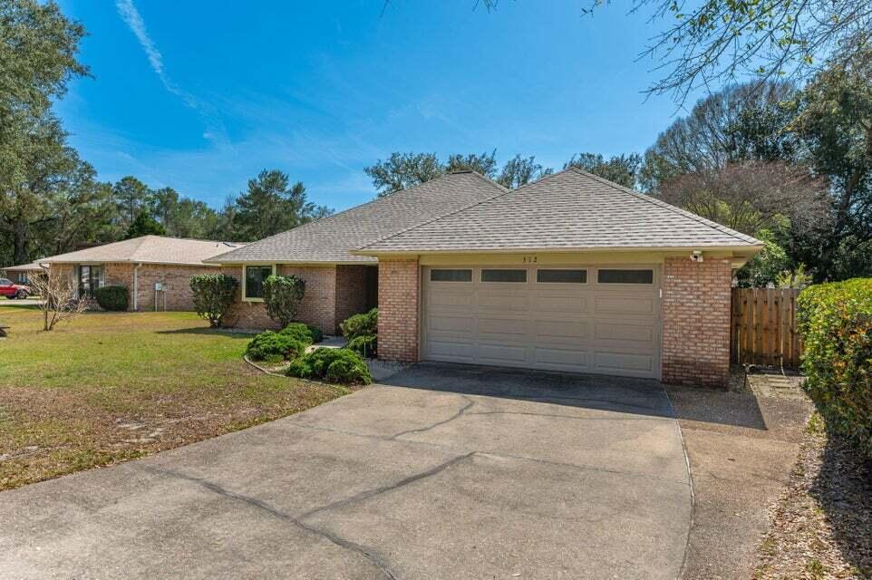 512 Samana Way