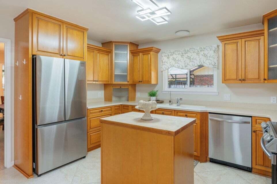CARIBBEAN VILLAGE EAST 3 - Residential Lease