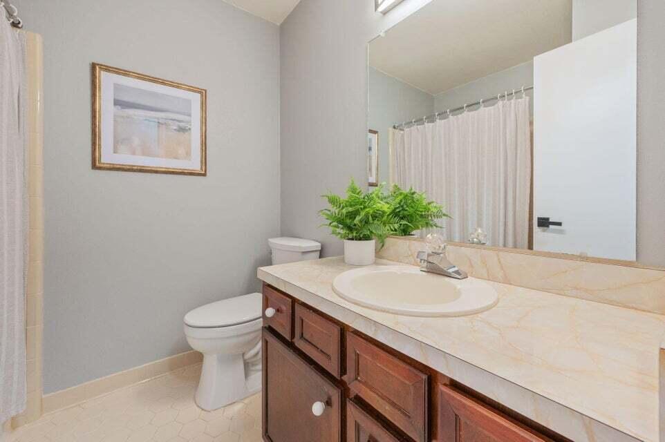CARIBBEAN VILLAGE EAST 3 - Residential Lease