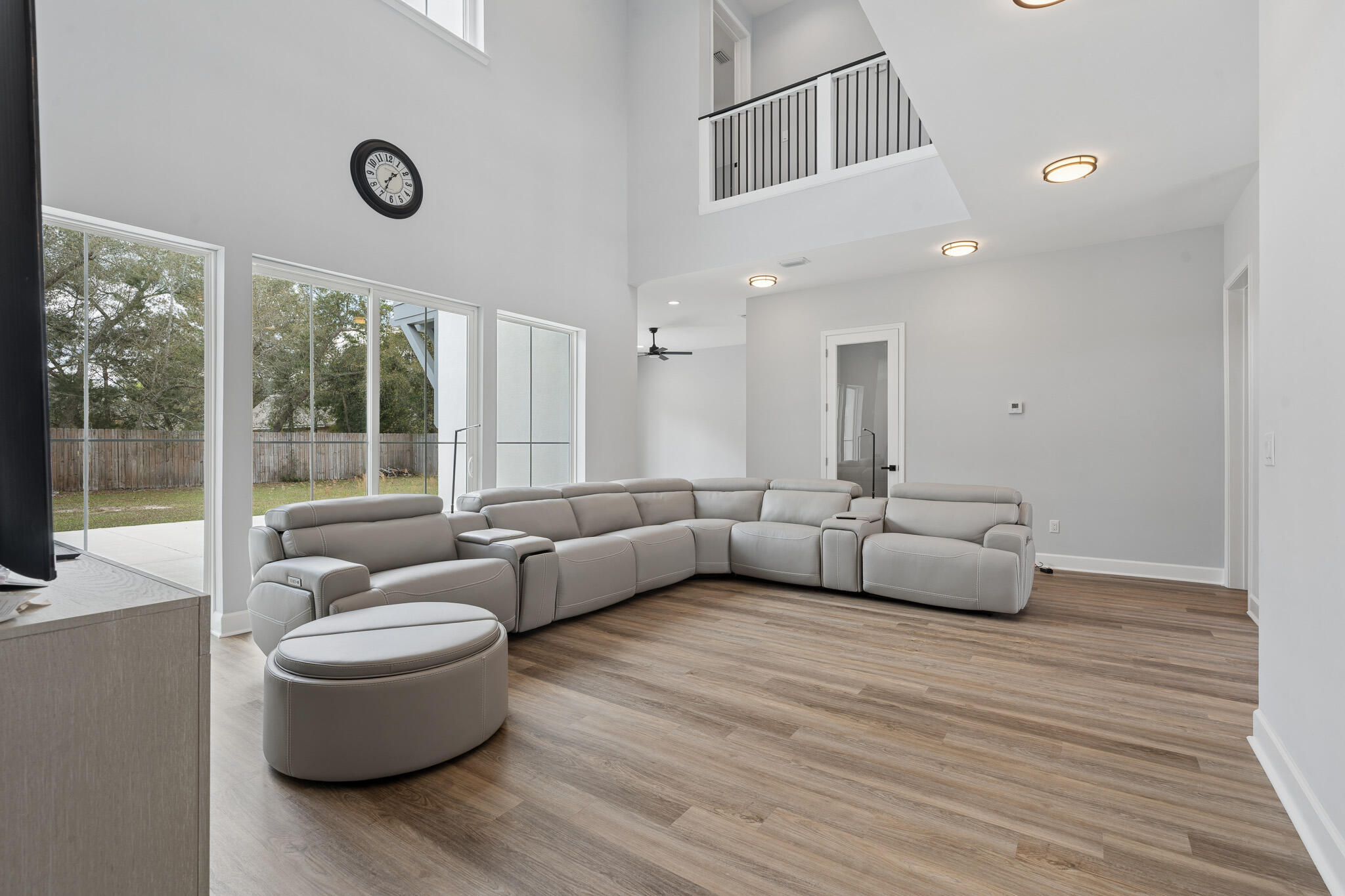 Lake Merial - Residential