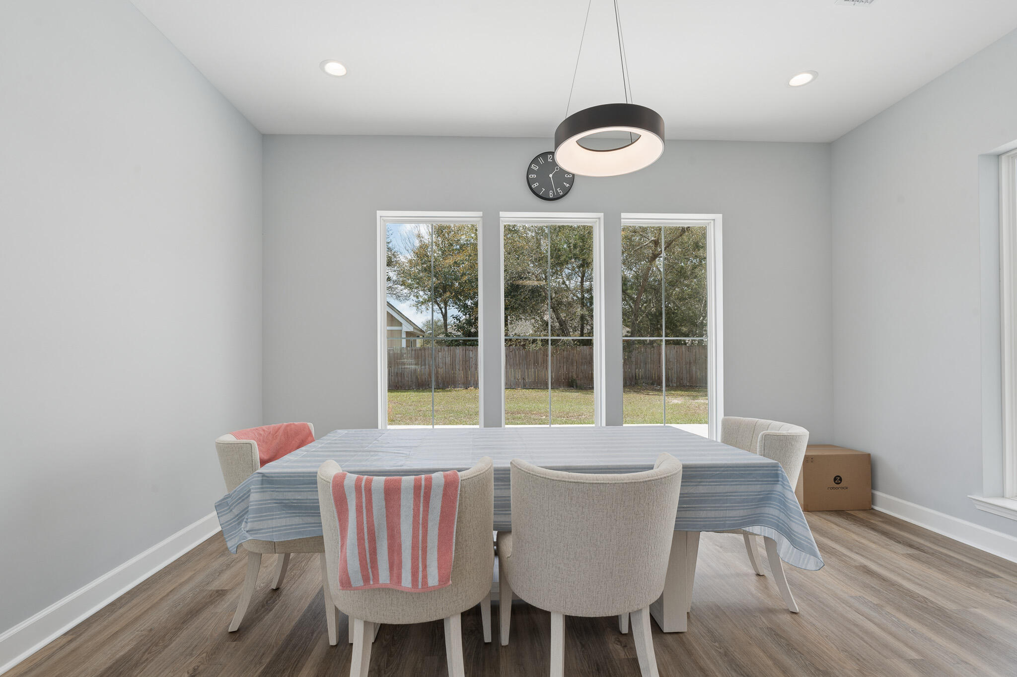 Lake Merial - Residential