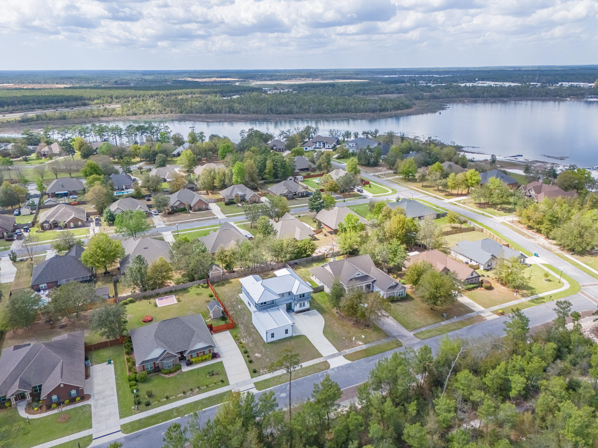 Lake Merial - Residential