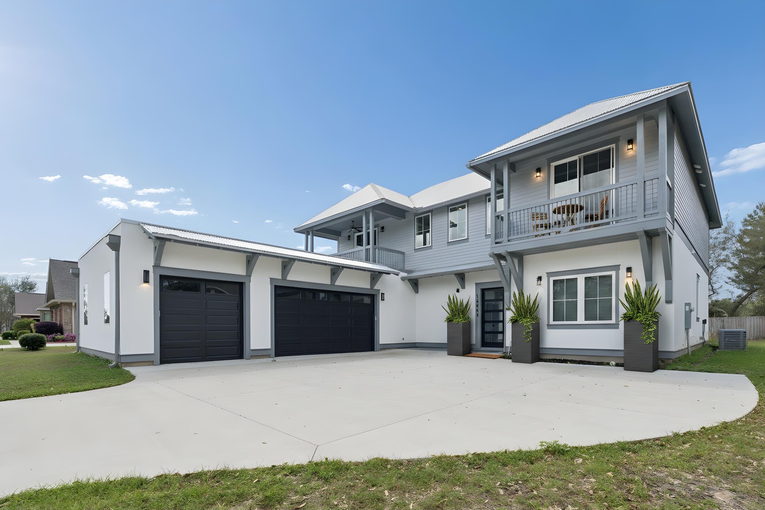 Lake Merial - Residential