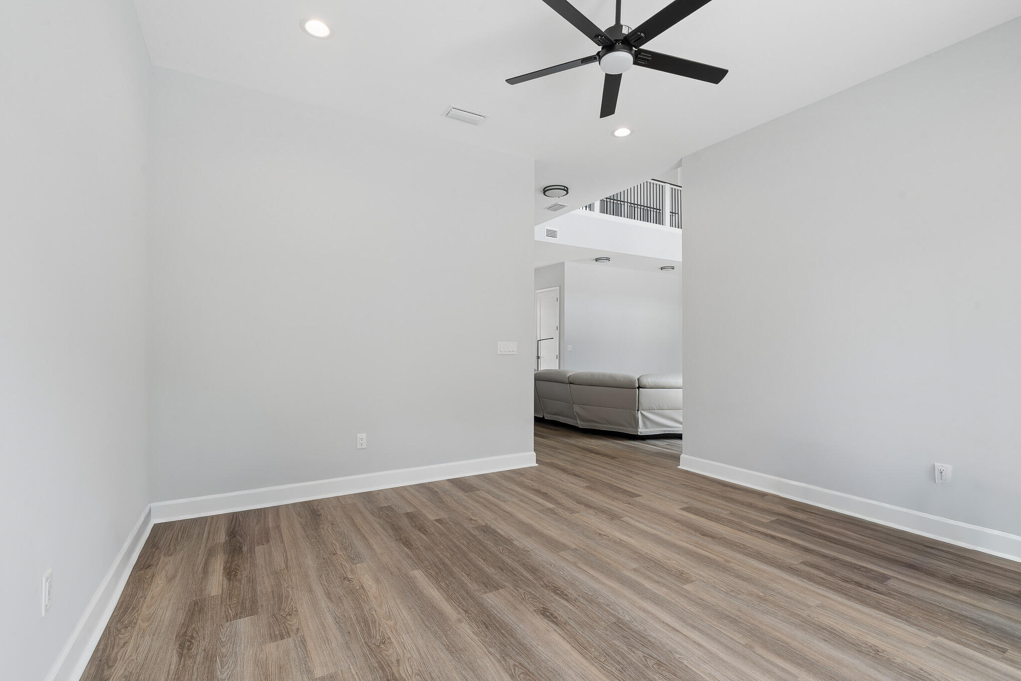 Lake Merial - Residential