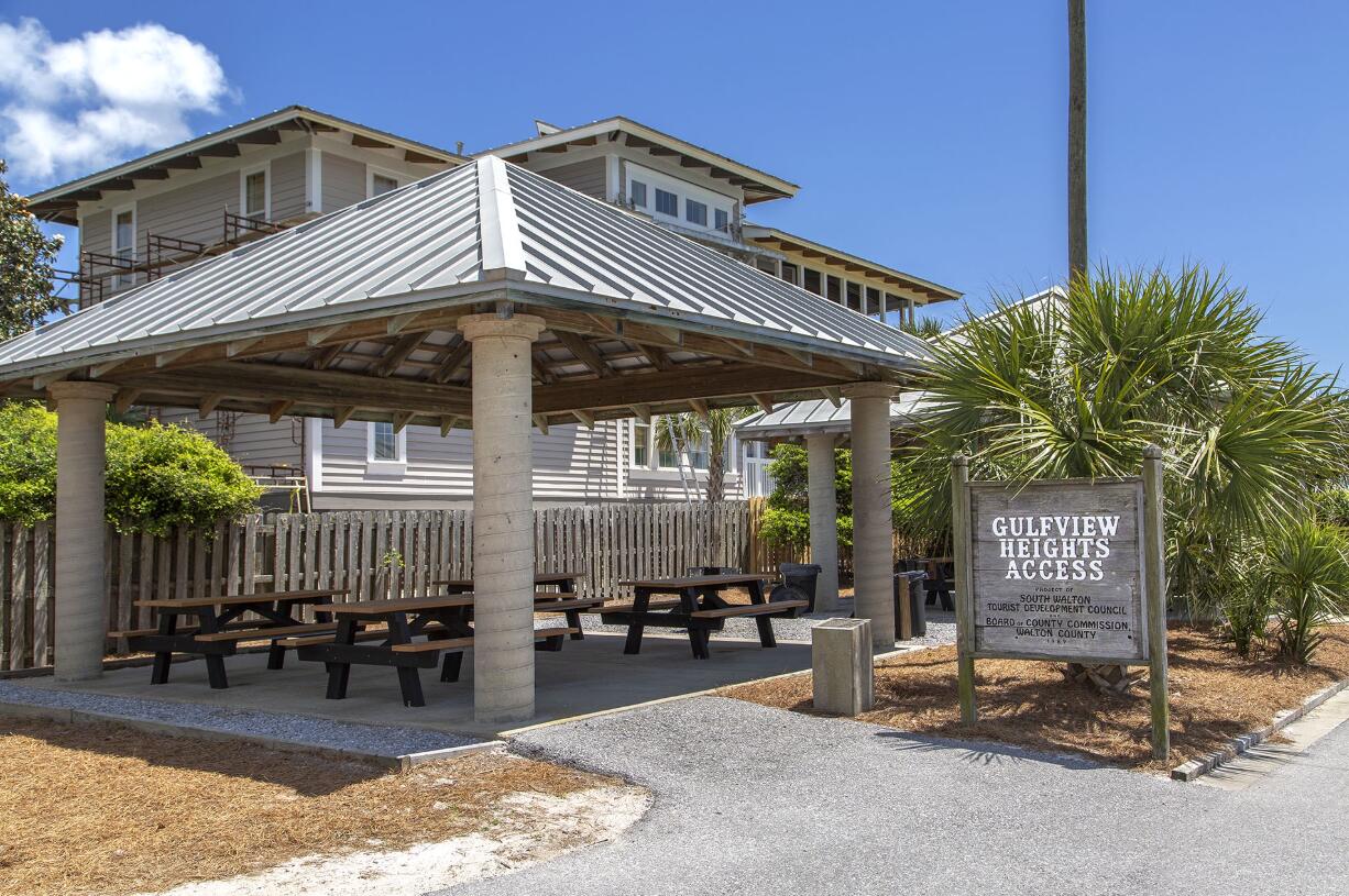 GULF HILLS ESTATES UNREC - Land