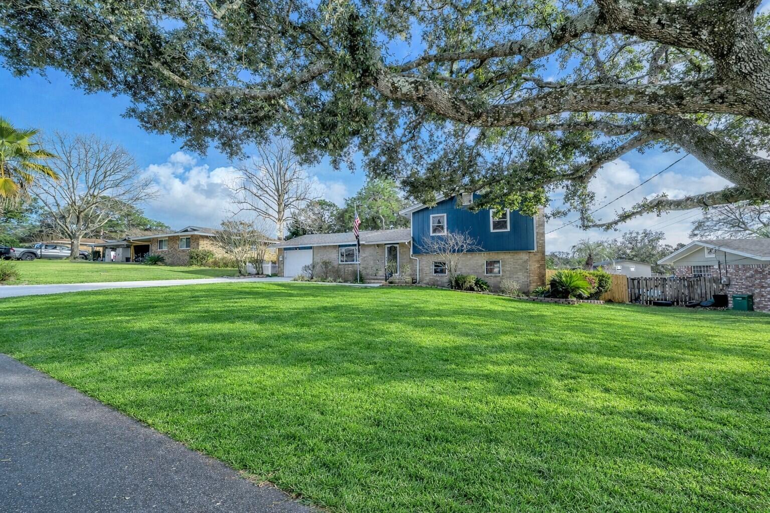 POQUITO BAYOU - Residential