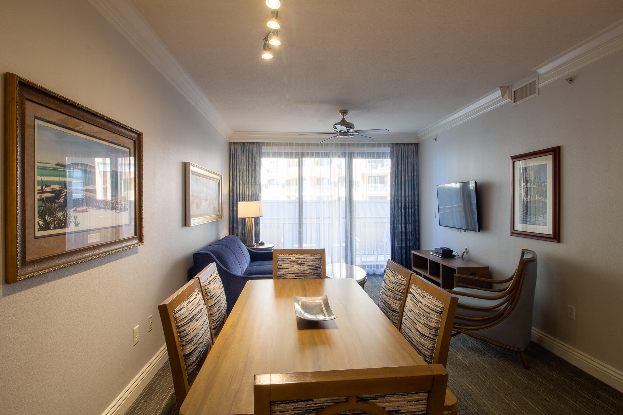 EMERALD GRANDE - Residential