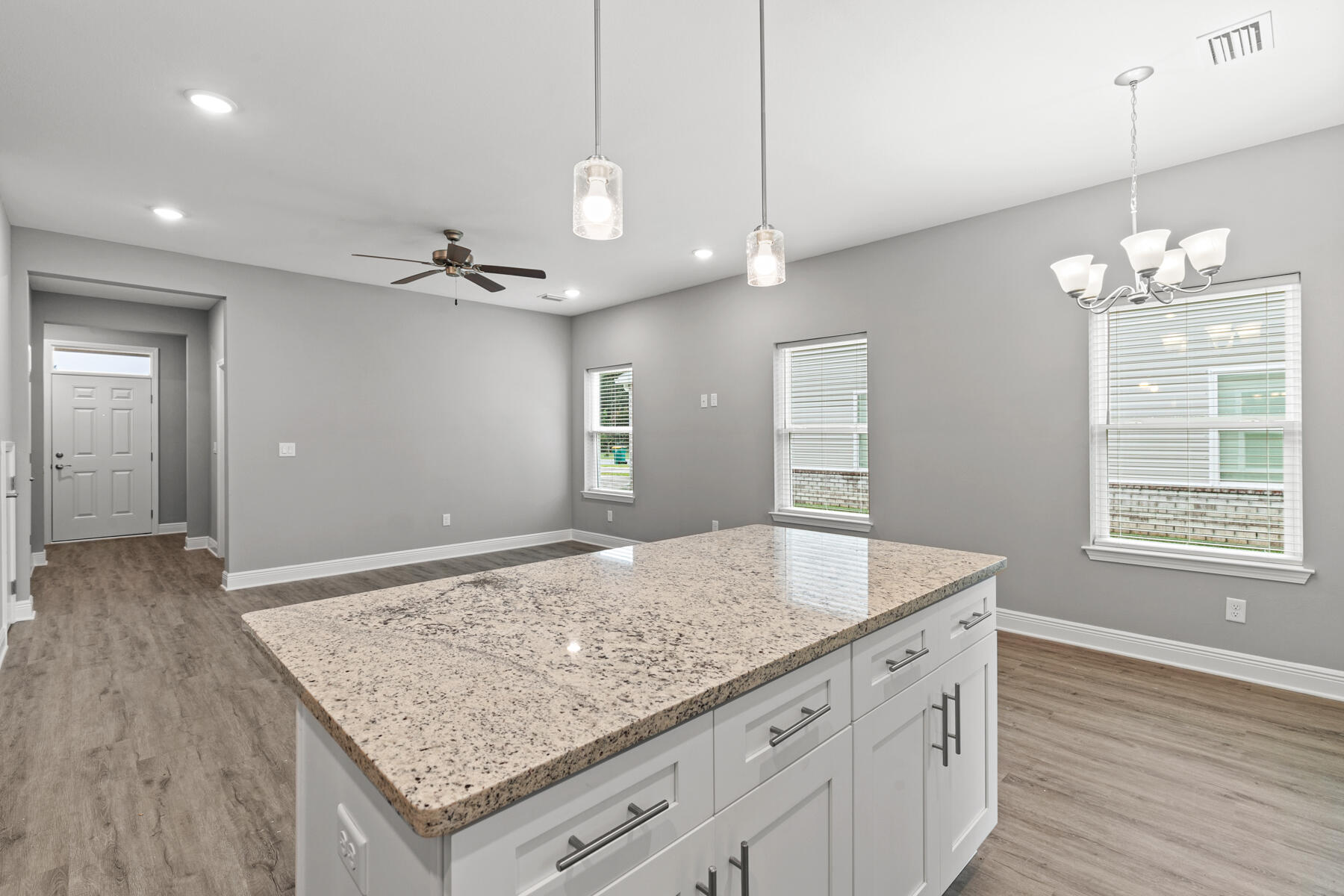 Vicki Leigh T/H - Residential