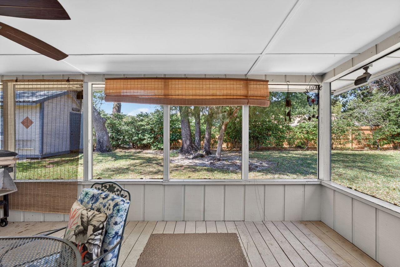 COMMODORE PLACE - Residential