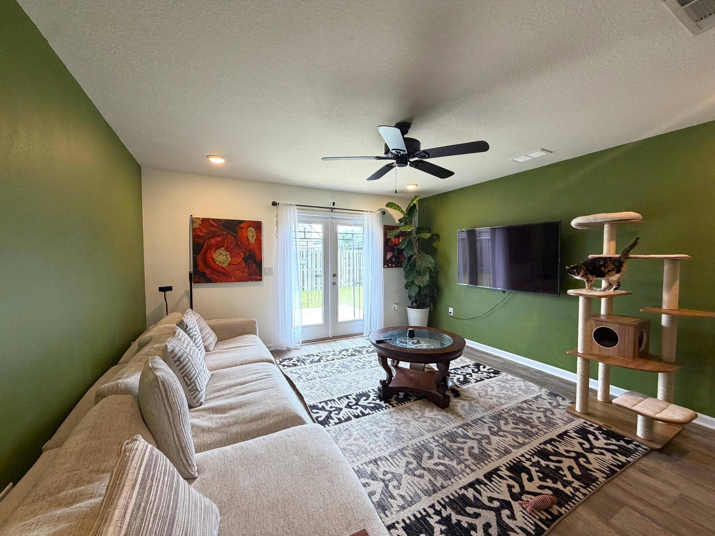 829 Moorhen Way